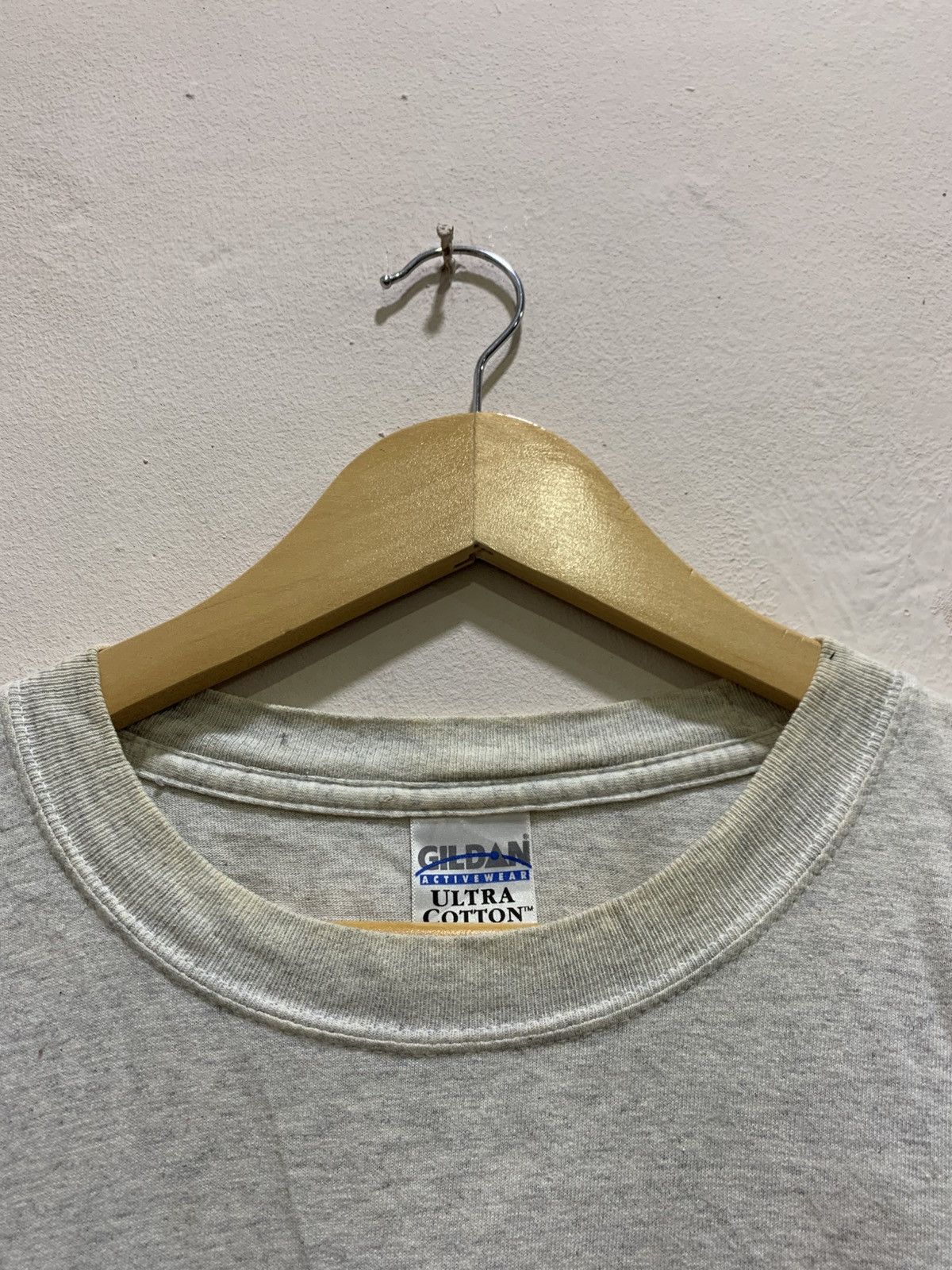 Vintage Rare Vintage 2005 Elevent Anual Flame Tee Shirt Size US XL / EU 56 / 4 - 5 Thumbnail
