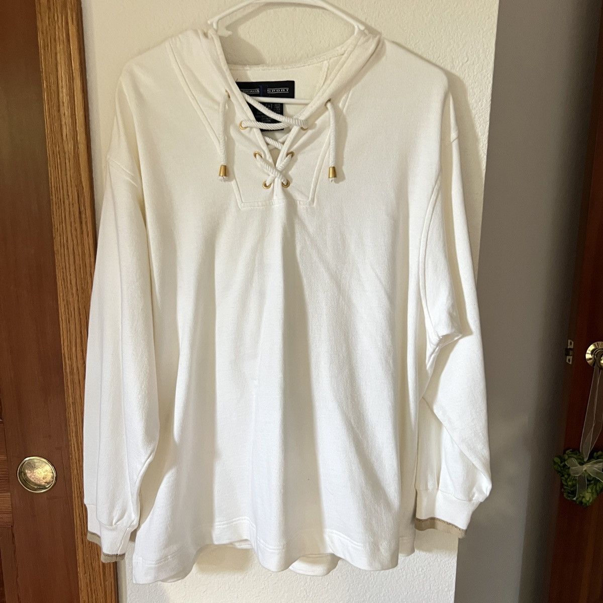 Escada Sport Vintage Escada Sport Lace-Up Hoodie White Gold Trim Size M / US 6-8 / IT 42-44 - 1 Thumbnail