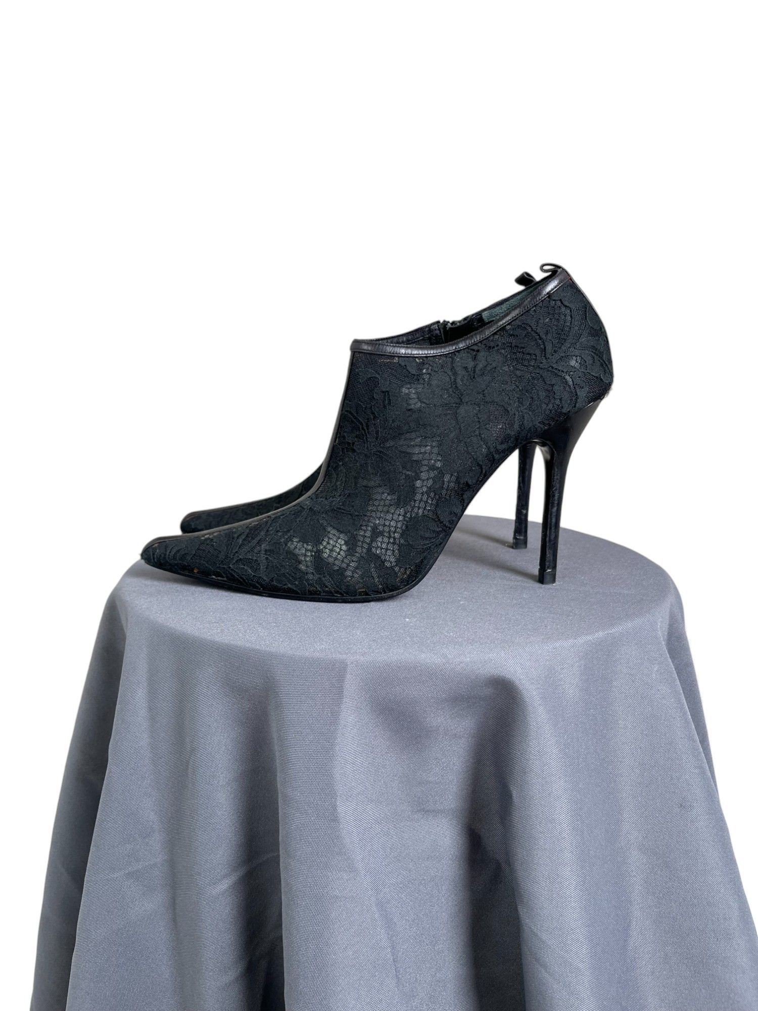 Dolce & Gabbana Black Floral Semitransparent Heels Size US 10 / IT 40 - 4 Thumbnail