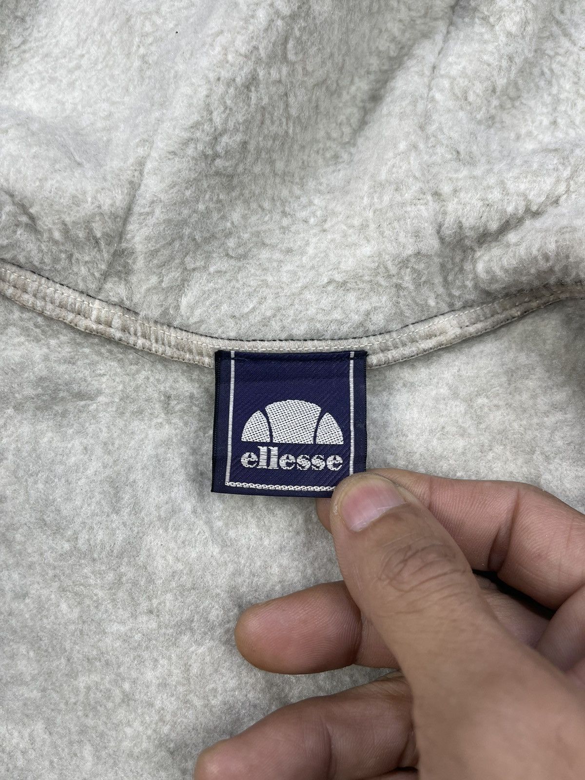 Ellesse Vintage Ellesse Reflective Hybrid Fleece Back Spell Out Size US L / EU 52-54 / 3 - 15 Thumbnail