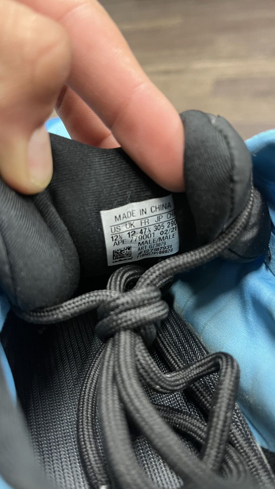 Adidas Adidas Yeezy Boost 700 MNVN “Bright Cyan” 2021 Size US 12.5 / EU 45-46 - 6 Thumbnail