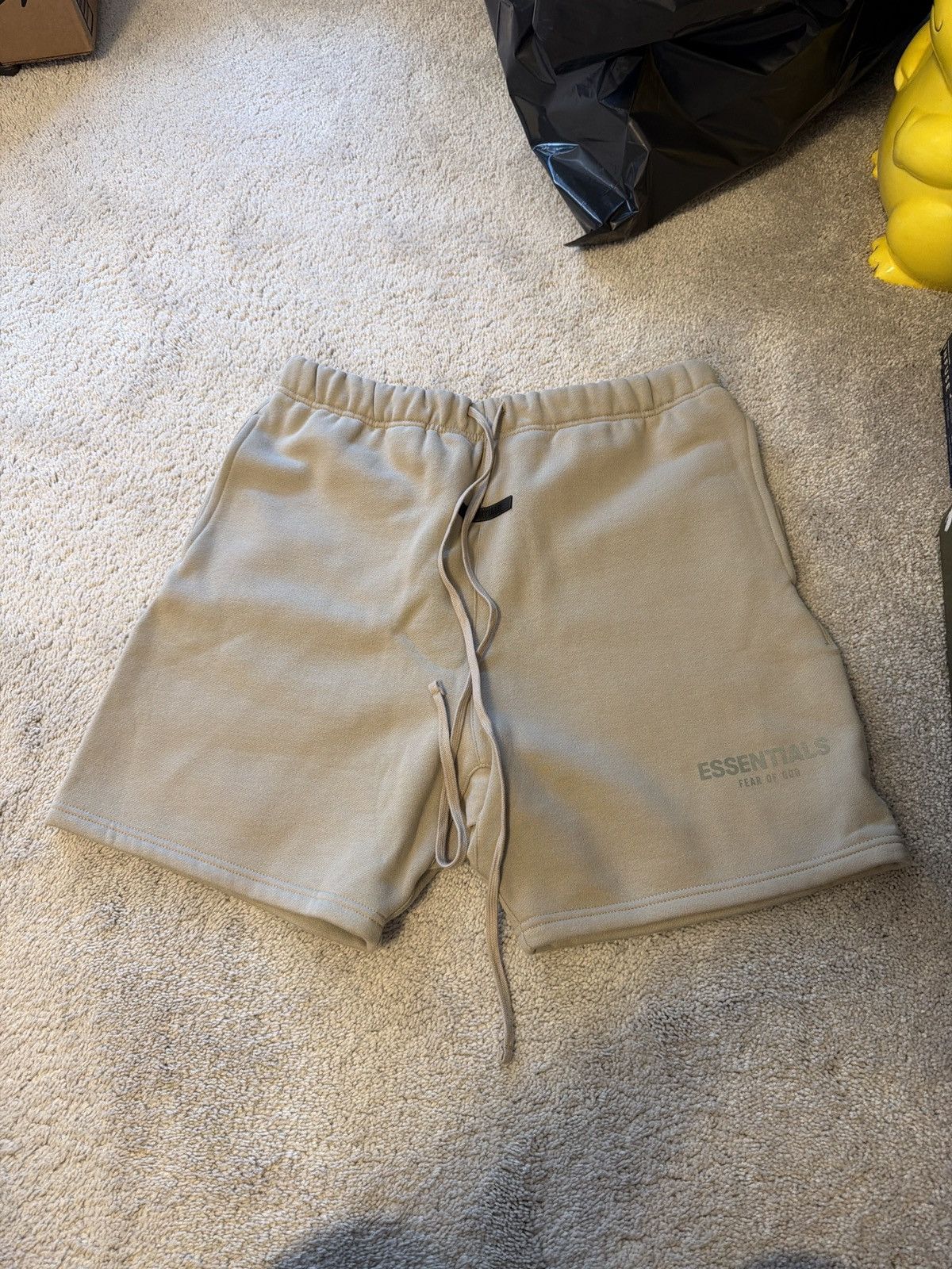 Essentials Essential sweat short Size US 30 / EU 46 - 1 Thumbnail