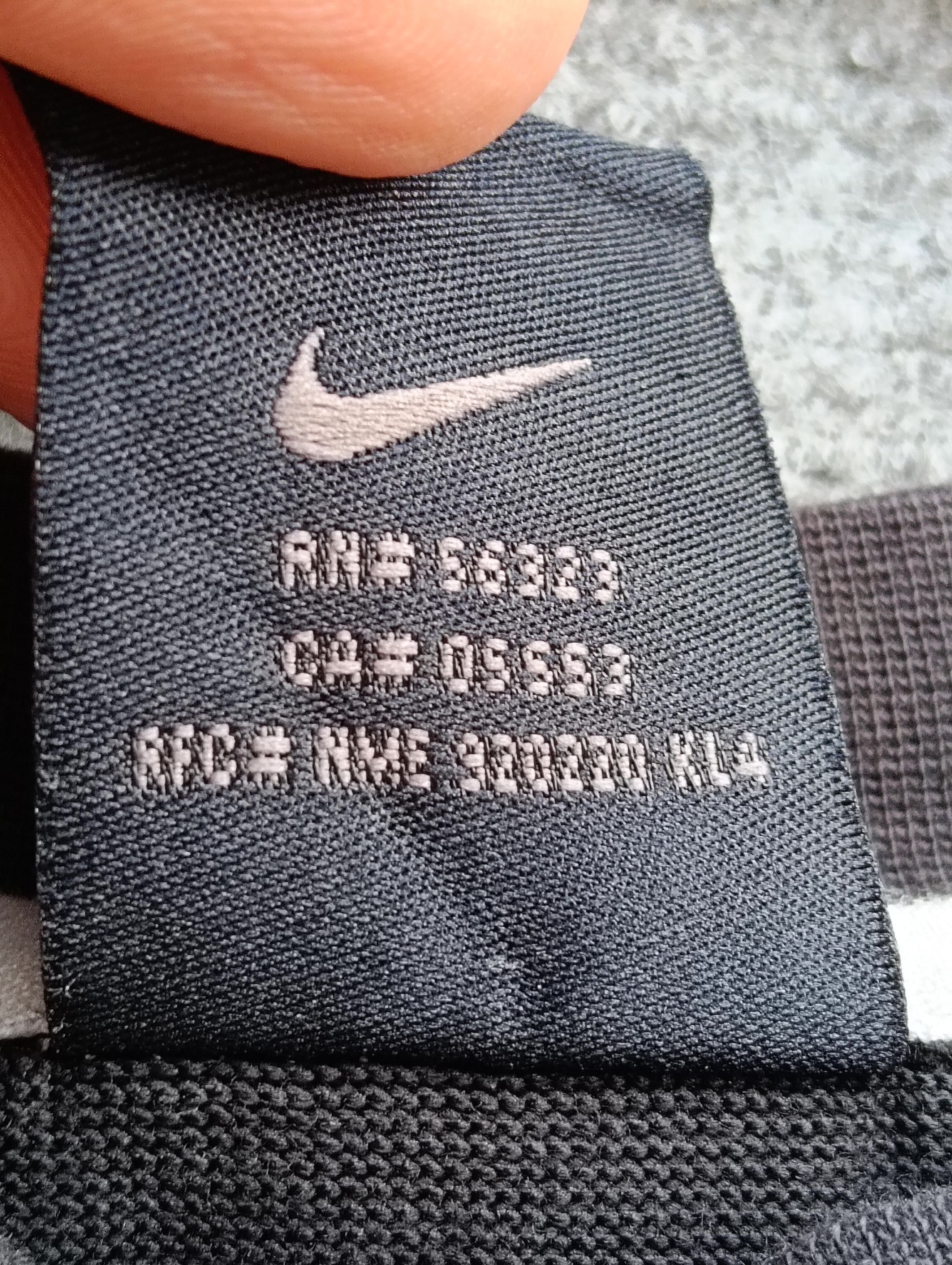 Nike 90s Nike Swoosh Vintage Y2K Retro Tee T-Shirt Size US XL / EU 56 / 4 - 9 Thumbnail