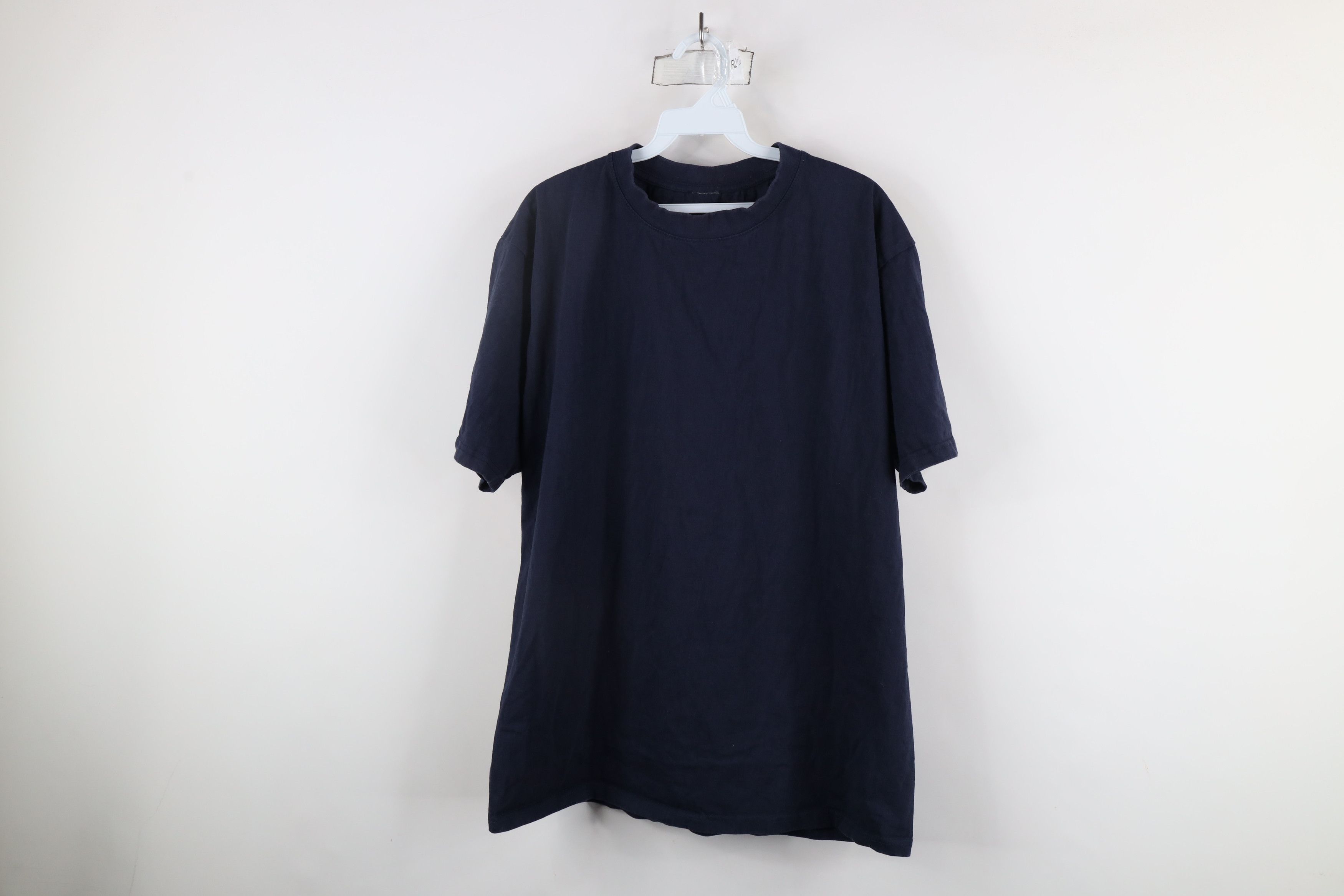 Vintage Vintage 90s Streetwear Heavyweight Short Sleeve T-Shirt Size US XL / EU 56 / 4 - 1 Thumbnail