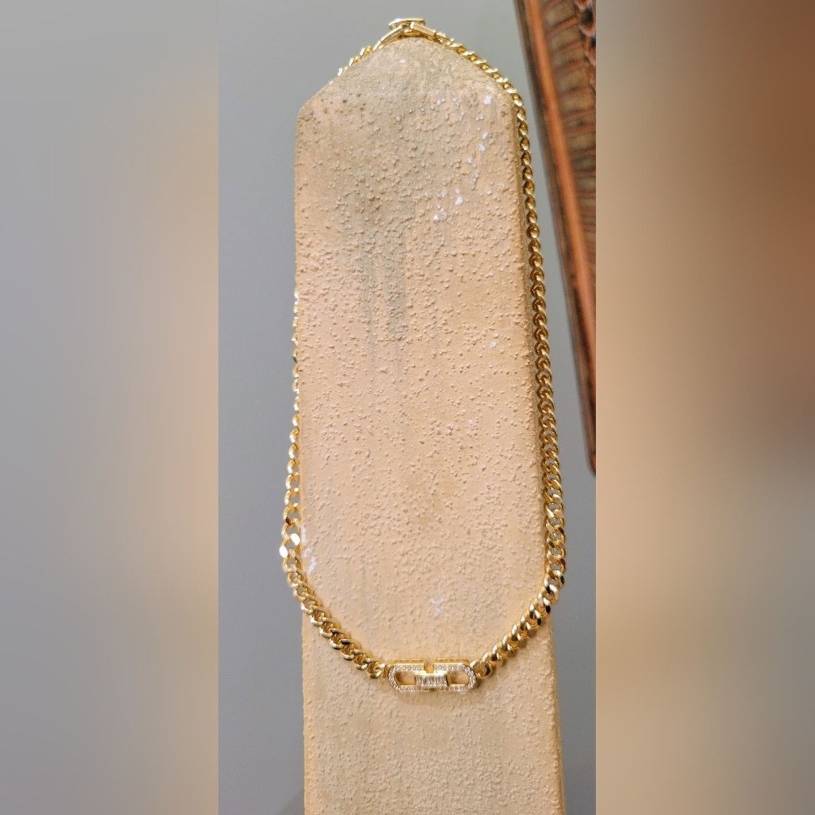 Alaia Gold-Plated Jewelry Gorgeous Waterproof & Hypoallergenic! Size ONE SIZE - 6 Thumbnail