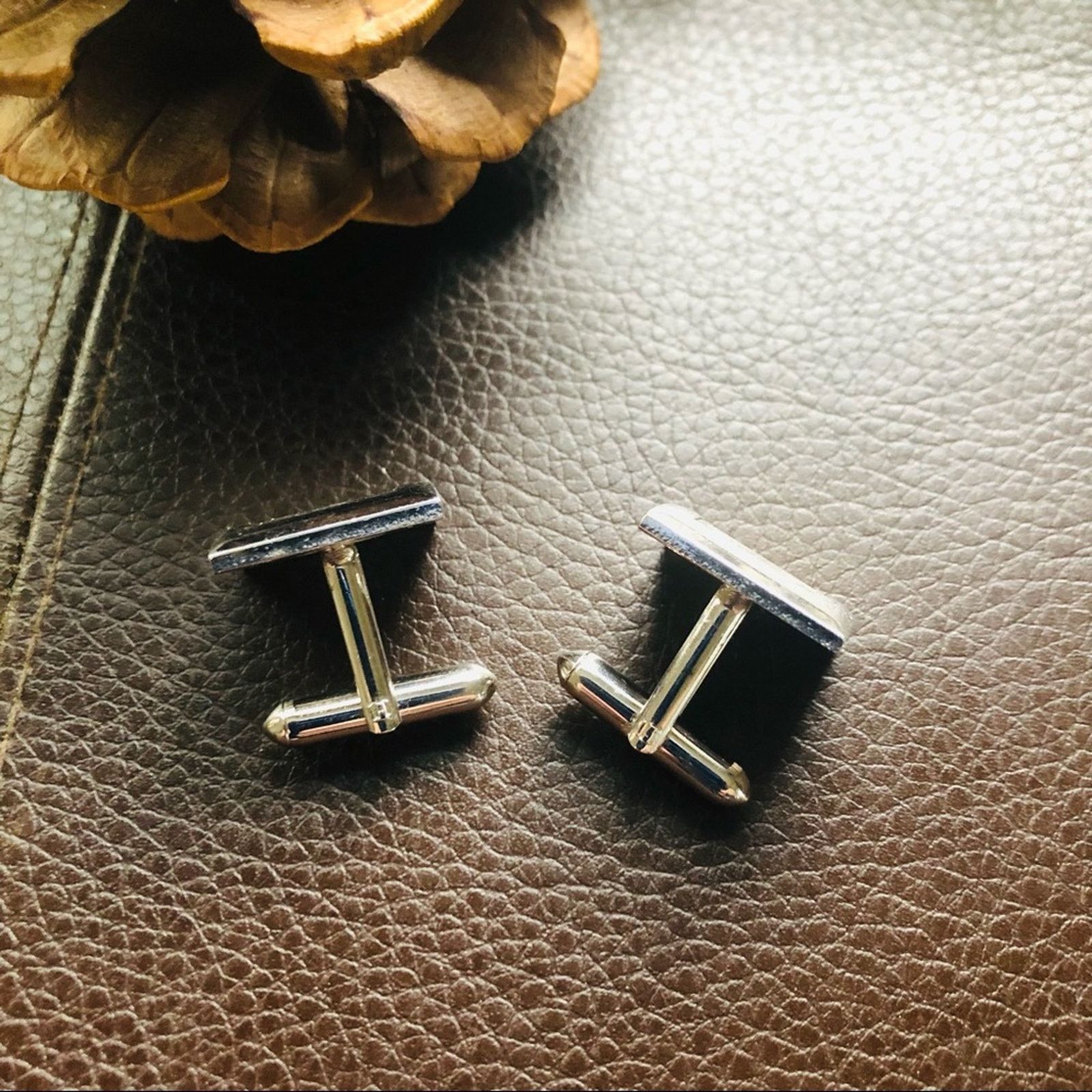 Vintage Vintage men’s brushed and shiny silver square cuff links Size ONE SIZE - 4 Thumbnail