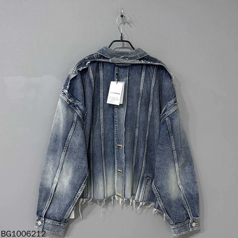 Balenciaga Balenciaga Deconstructed Oversized Lapel Single Button Fra Size US S / EU 44-46 / 1 - 3 Thumbnail