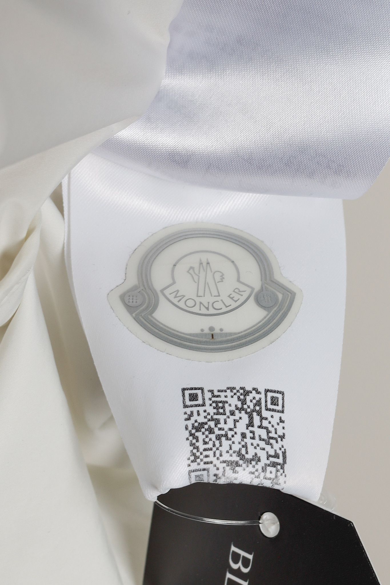 Moncler Moncler Adour White Reflective Hooded Wind Breaker Size US XL / EU 56 / 4 - 17 Thumbnail