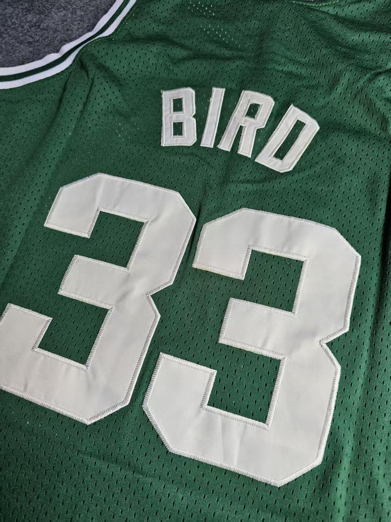 NBA 1985 86 Boston Celtics 33 Larry Bird Jersey Size US M / EU 48-50 / 2 - 5 Thumbnail