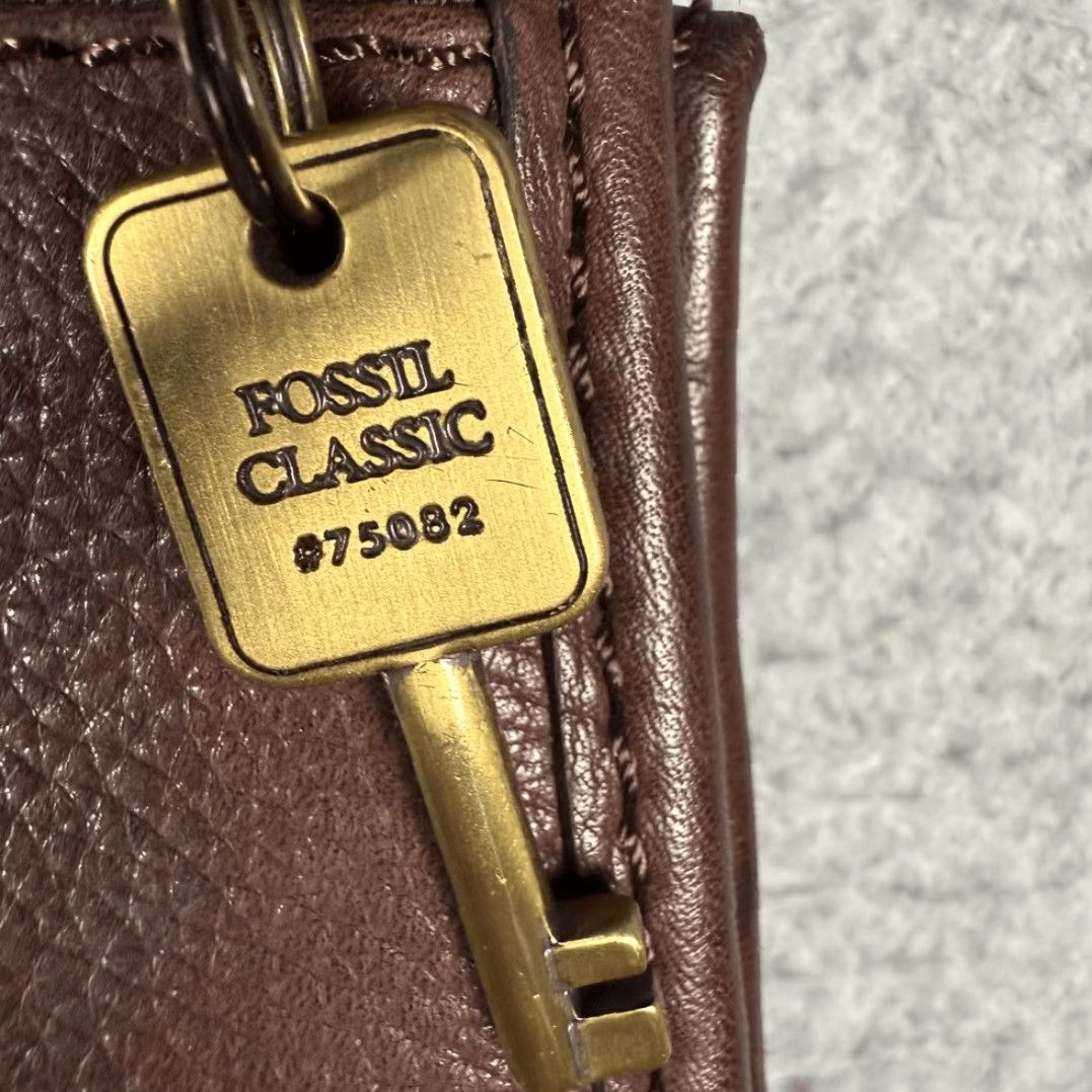 Fossil Fossil Women Crossbody Purse Leather Flap Over Zipper Compartment Brown Medium Brown Leather Womens Crossbody Bag Size ONE SIZE - 7 Thumbnail