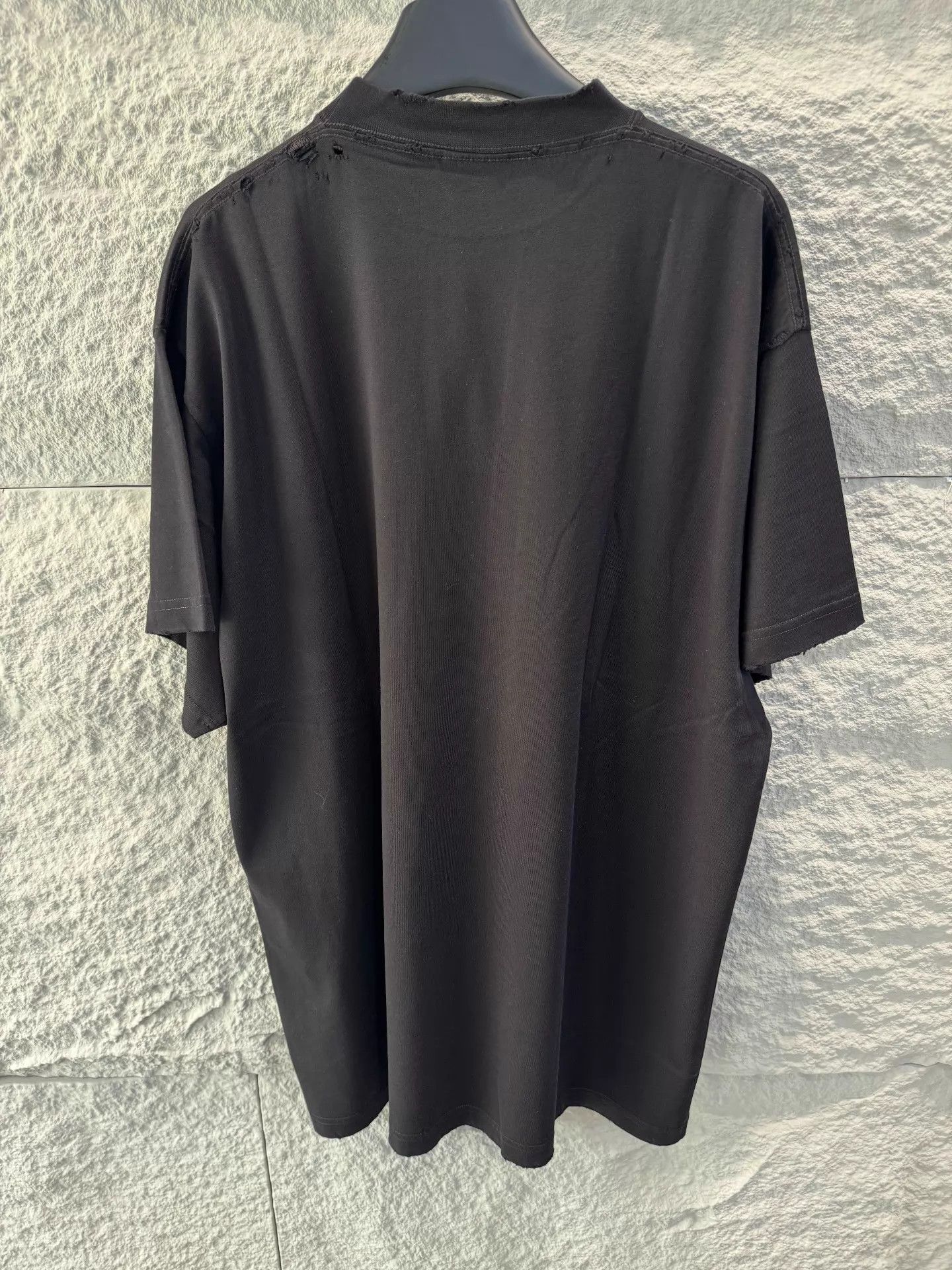 Balenciaga Balenciaga 24ss No Logo Cracked Print Oversized T Black Size US S / EU 44-46 / 1 - 3 Thumbnail
