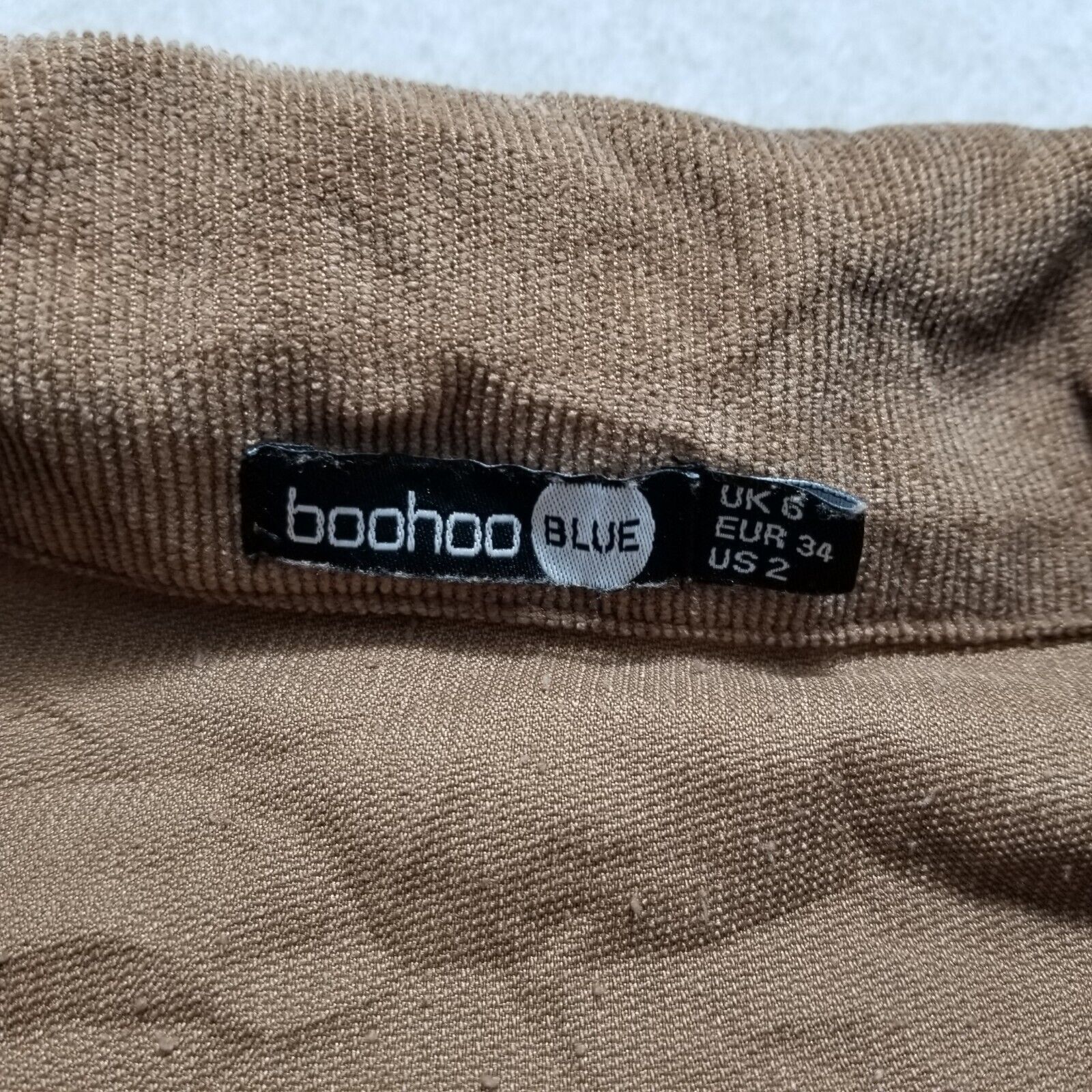 Boohoo Boohoo Womens Jacket 2 Velvet Pockets Buttons Short Thin Size XS / US 0-2 / IT 36-38 - 2 Thumbnail