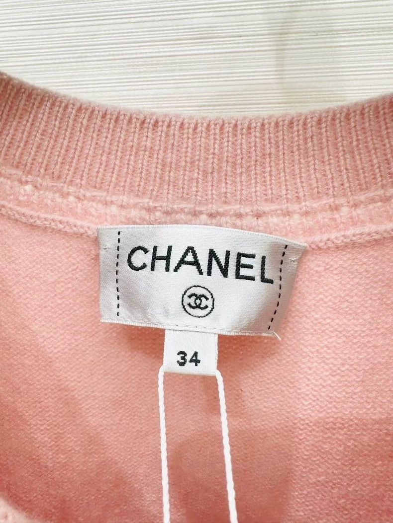 Chanel Chanel 24C pink round-neck long-sleeved knitted sweater Size XXS / US 00 / IT 34 - 4 Thumbnail