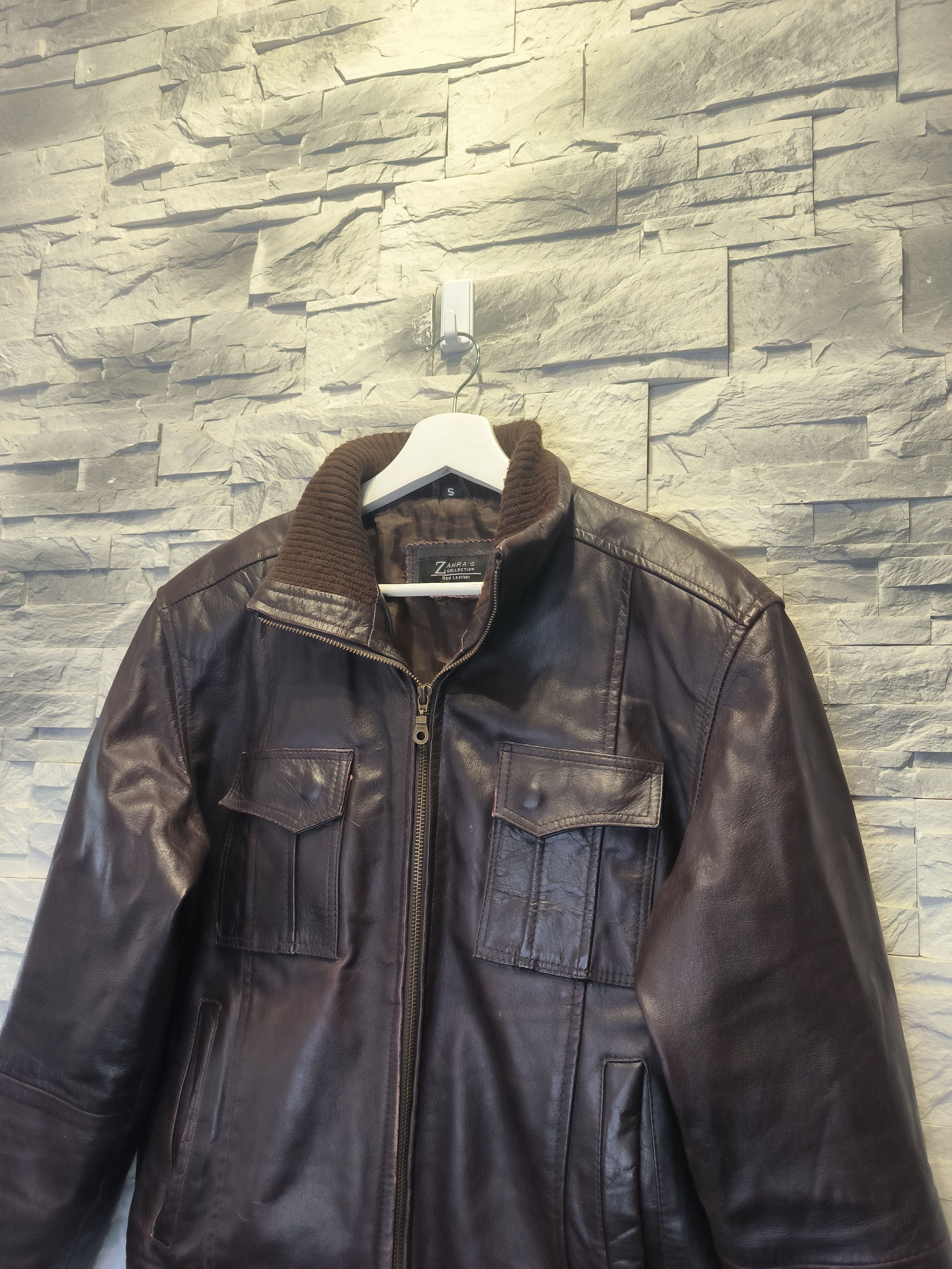 Vintage Vintage Leather Jacket Brown Basic Bomber Size US S / EU 44-46 / 1 - 2 Thumbnail