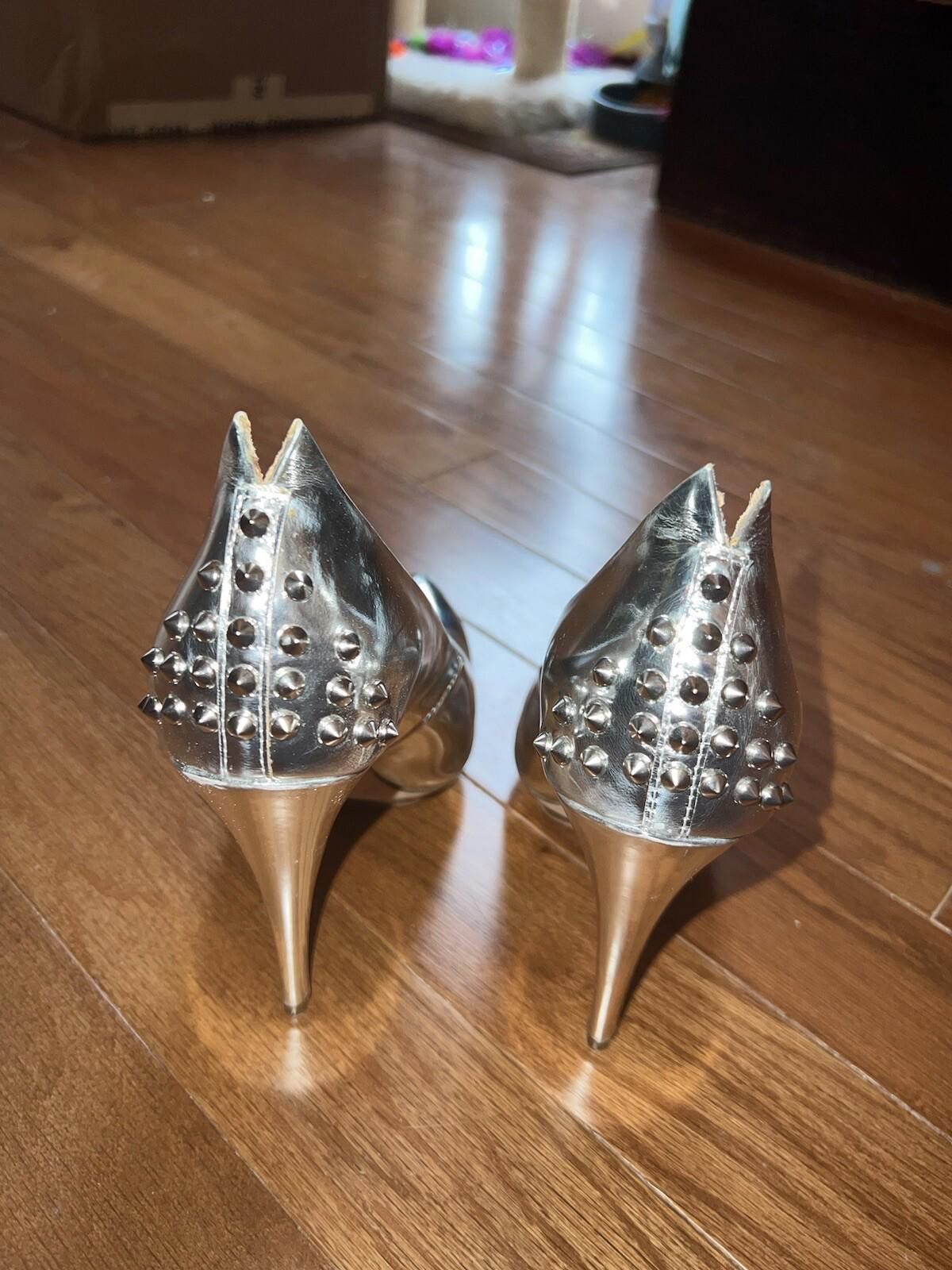 Alexander McQueen ALEXANDER MCQUEEN Studded Leather Pumps Heels Silver Size 39 Size US 9 / IT 39 - 12 Thumbnail