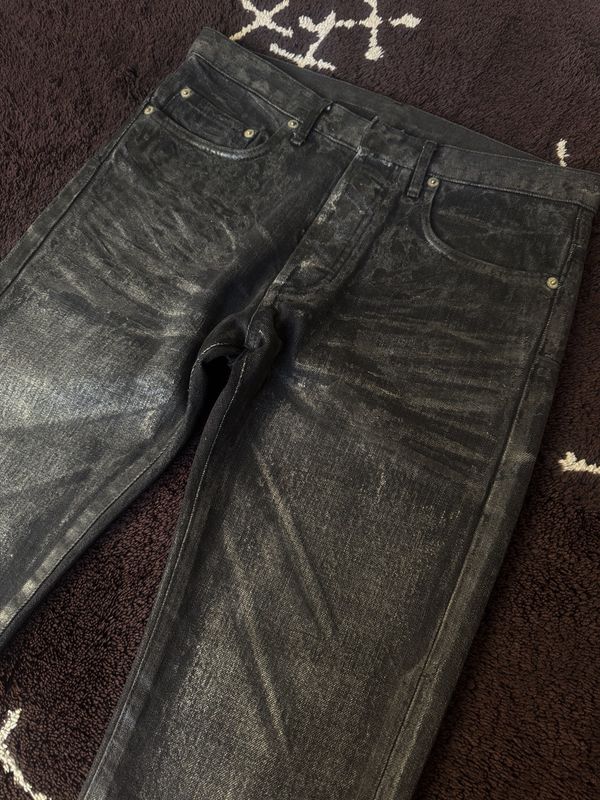 AW05 Black Waxed Luster