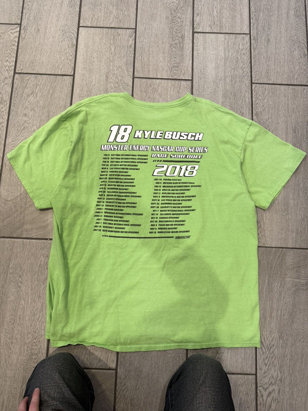 NASCAR M&M Kyle Busch 2018 NASCAR Tee Size US XXL / EU 58 / 5 - 2 Thumbnail