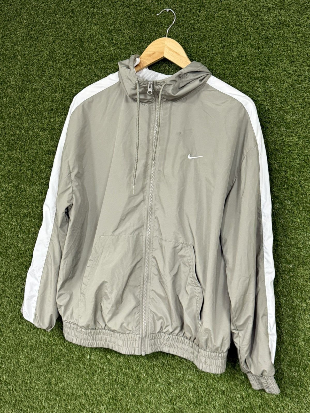 Nike Nike Swoosh Forest Sage Green Light Track Rain Jacket Large Size US L / EU 52-54 / 3 - 1 Thumbnail