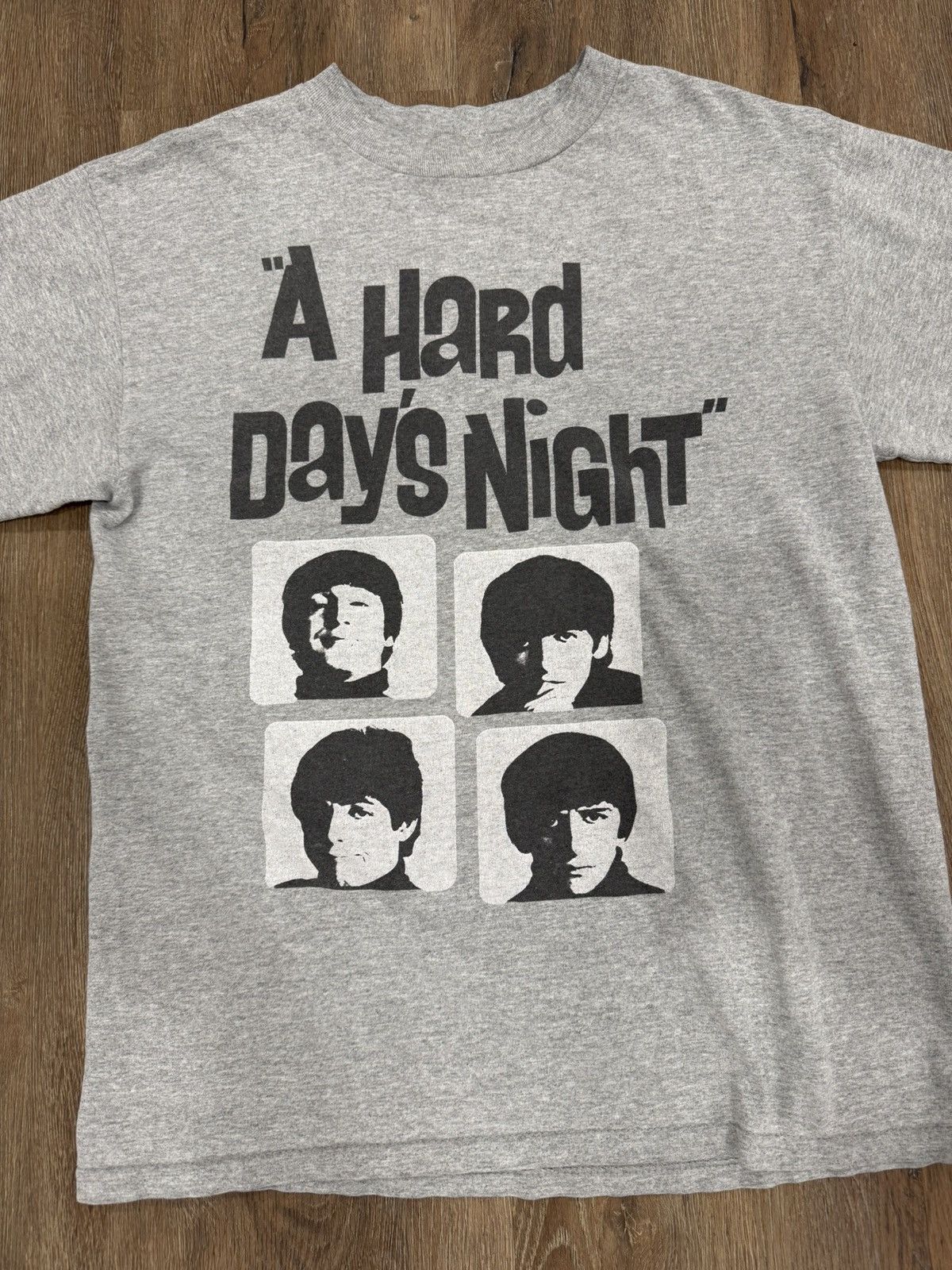 Band Tees × Vintage Vintage Beatles 2005 A Hard Days Night T-shirt Size US M / EU 48-50 / 2 - 2 Thumbnail