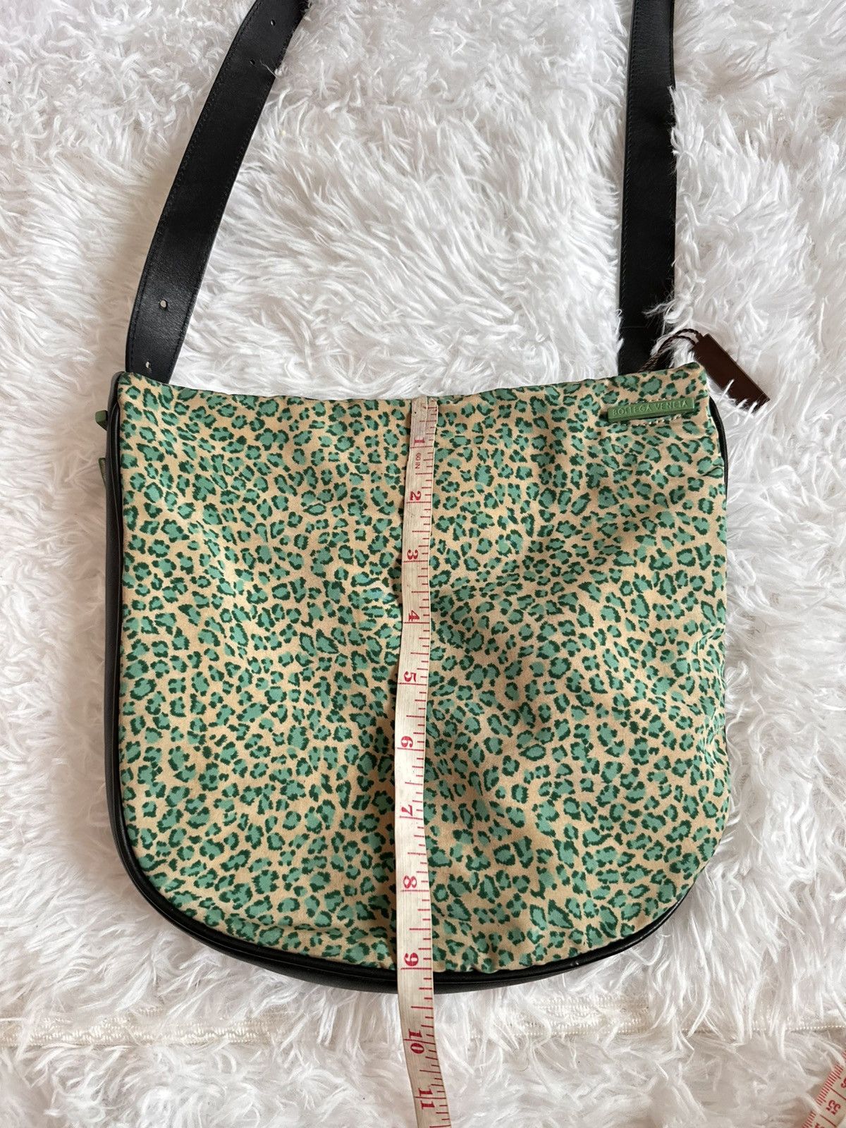 Bottega Veneta Vintage Bottega Veneta Leopard Nylon Shoulder Bag Size ONE SIZE - 16 Thumbnail