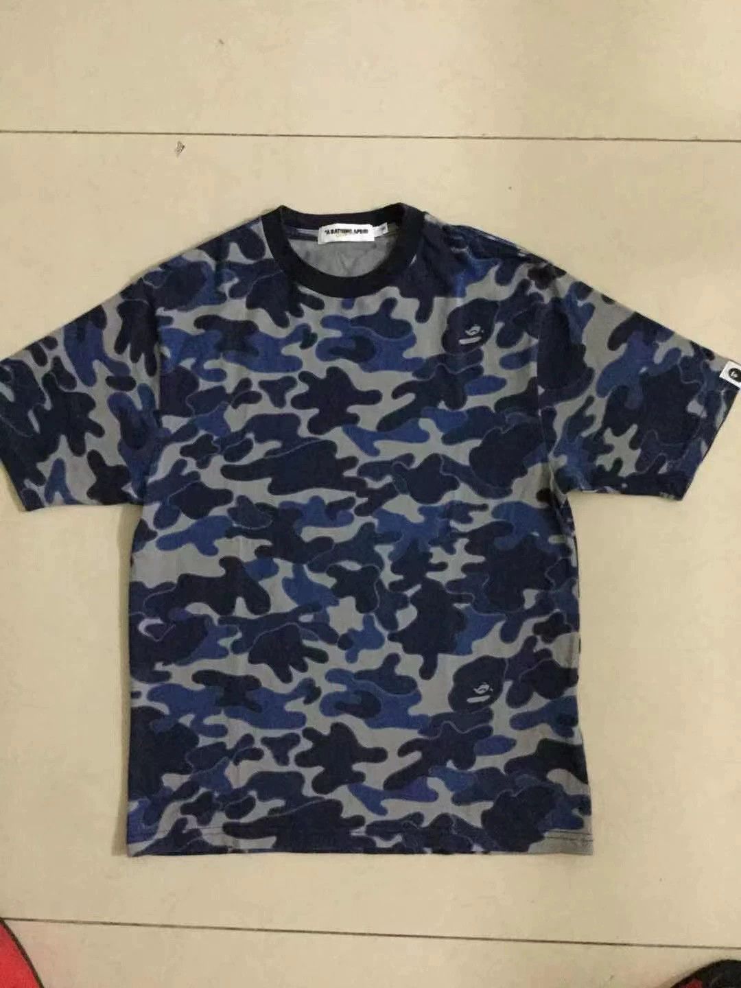 Bape Bape Shark T-Shirt Casual Short Sleeve Size US S / EU 44-46 / 1 - 1 Thumbnail