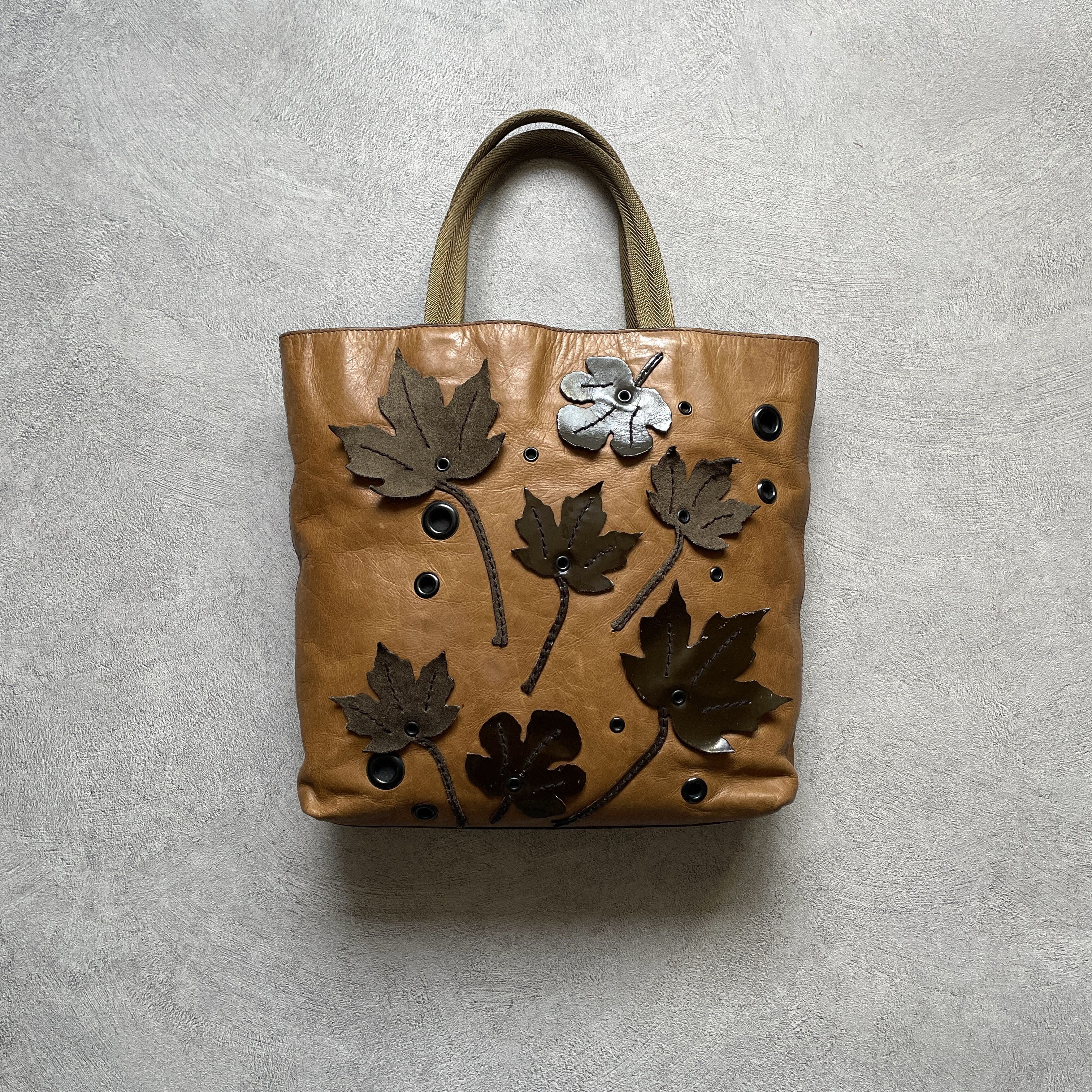 image of Prada F/w 1999 Leather Bag With Leaf Applique in Brown, Women's