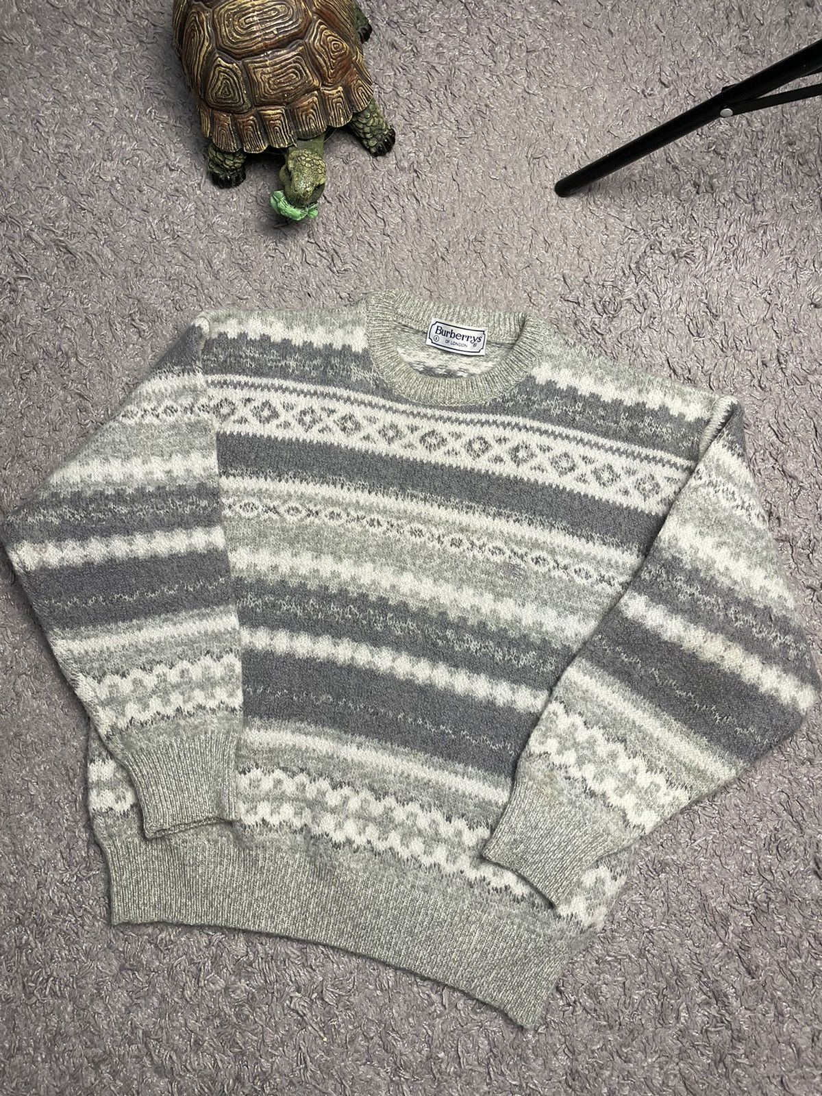 Burberry Vintage Burberrys London Small Logo Wool women Sweater Size S / US 4 / IT 40 - 1 Thumbnail