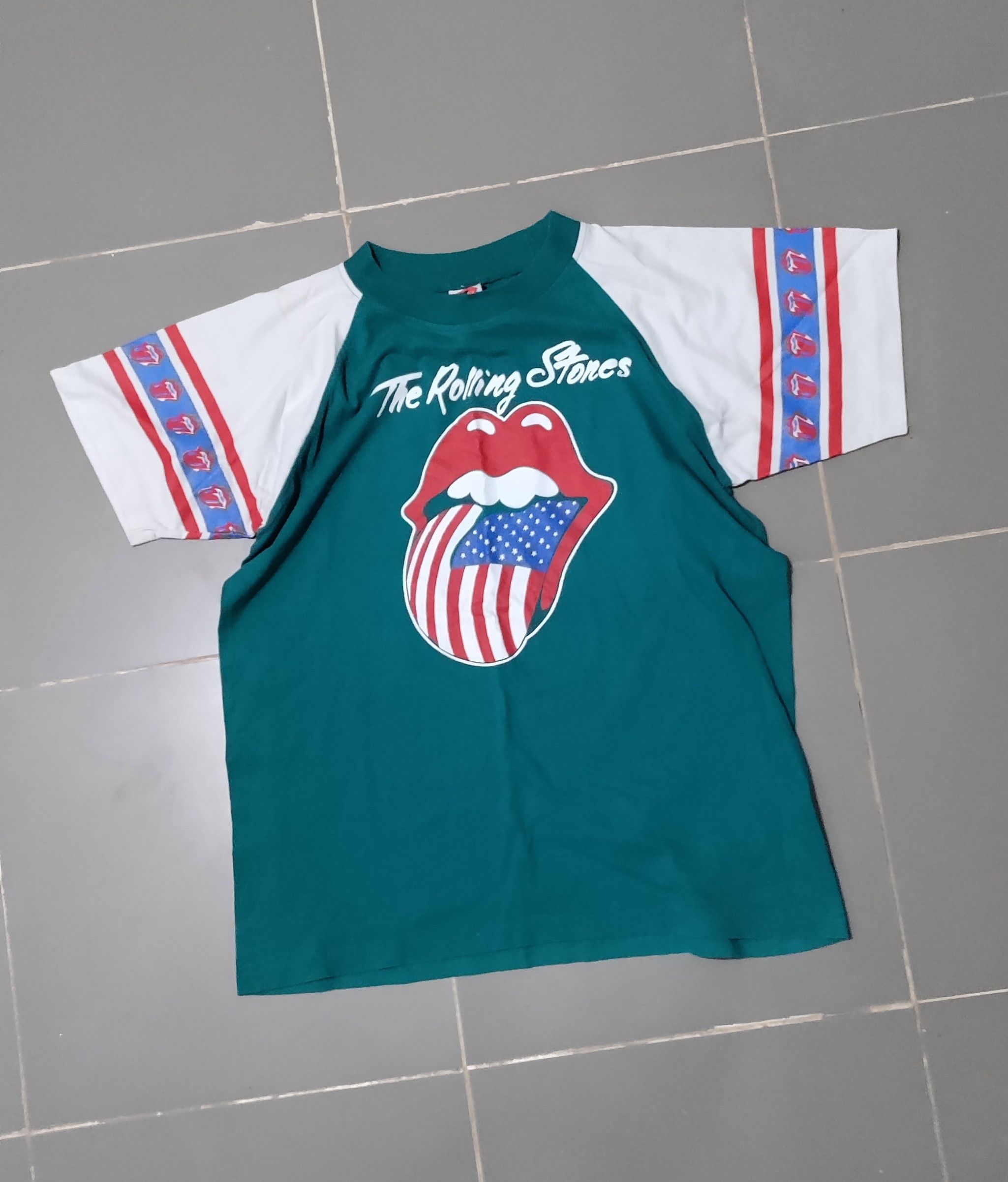 The Rolling Stones 90's Rolling stones t shirt Size US L / EU 52-54 / 3 - 1 Thumbnail