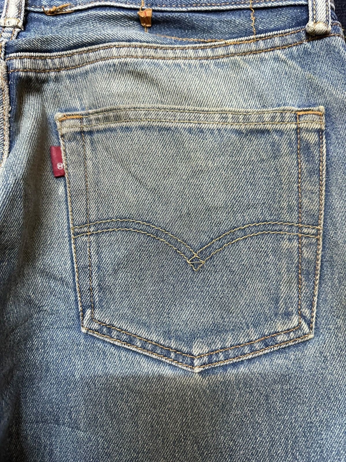 Levi's Vintage Clothing Vintage Levi’s 501 Mudwash Distressed Denim Size US 31 - 8 Thumbnail