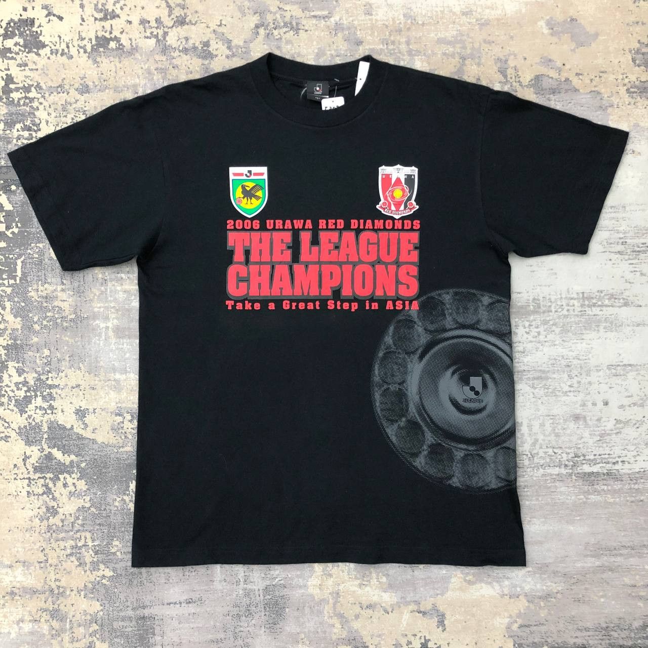 image of Soccer Jersey T203 2006 Urawa Red Diamonds J.league Tee in Black, Men's (Size Large)
