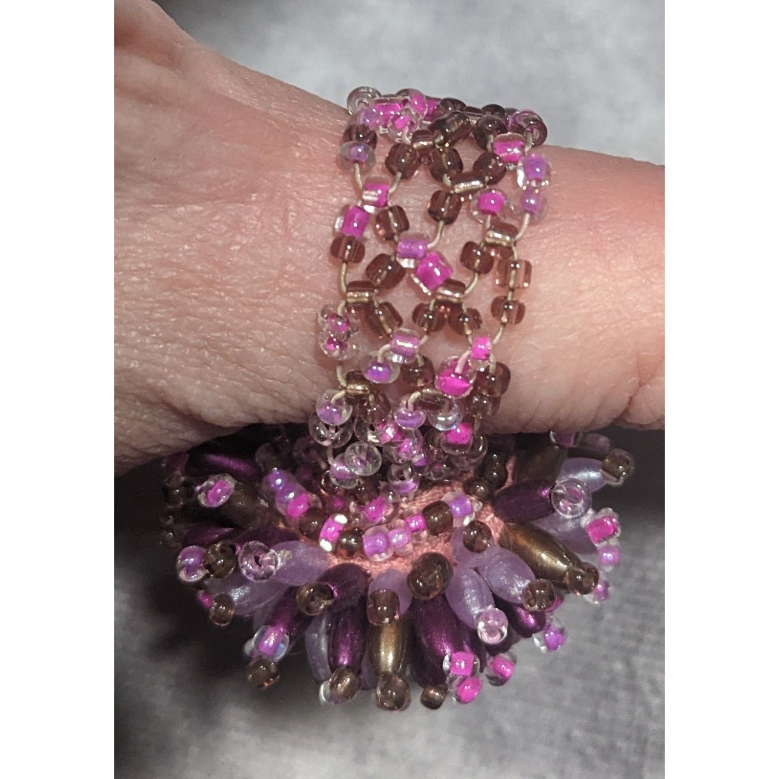 Other Fairycore Pink And Purple Glass Beaded Pompom Ring Size 14 1 Size ONE SIZE - 8 Thumbnail