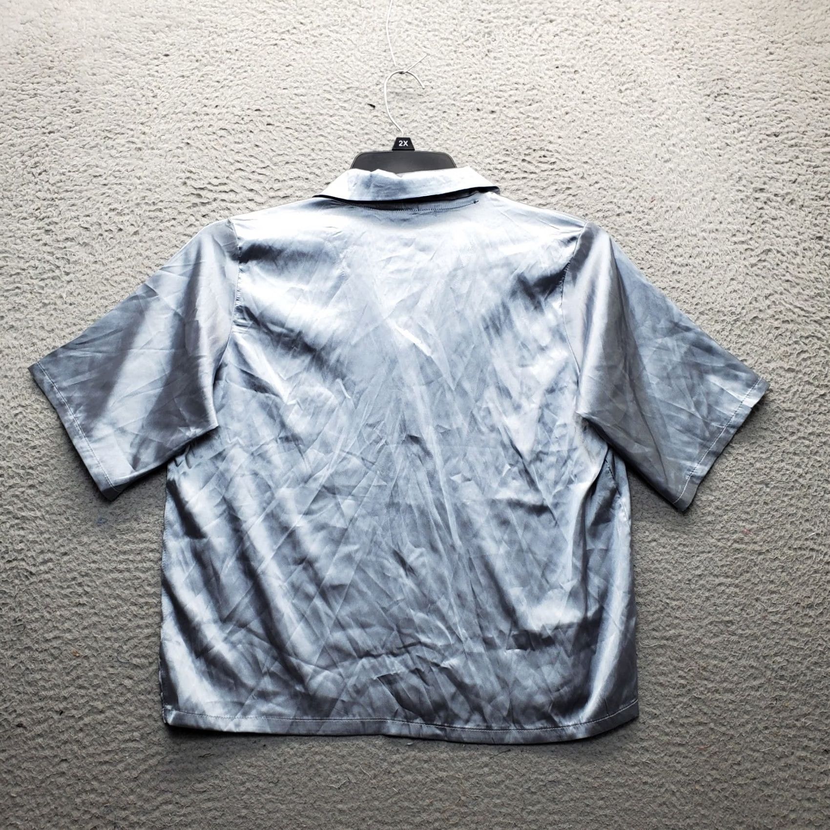 Nicole Miller Nicole Miller Shirt Womens S Gray Satin Stretch Short Sleeve Button Size S / US 4 / IT 40 - 2 Thumbnail