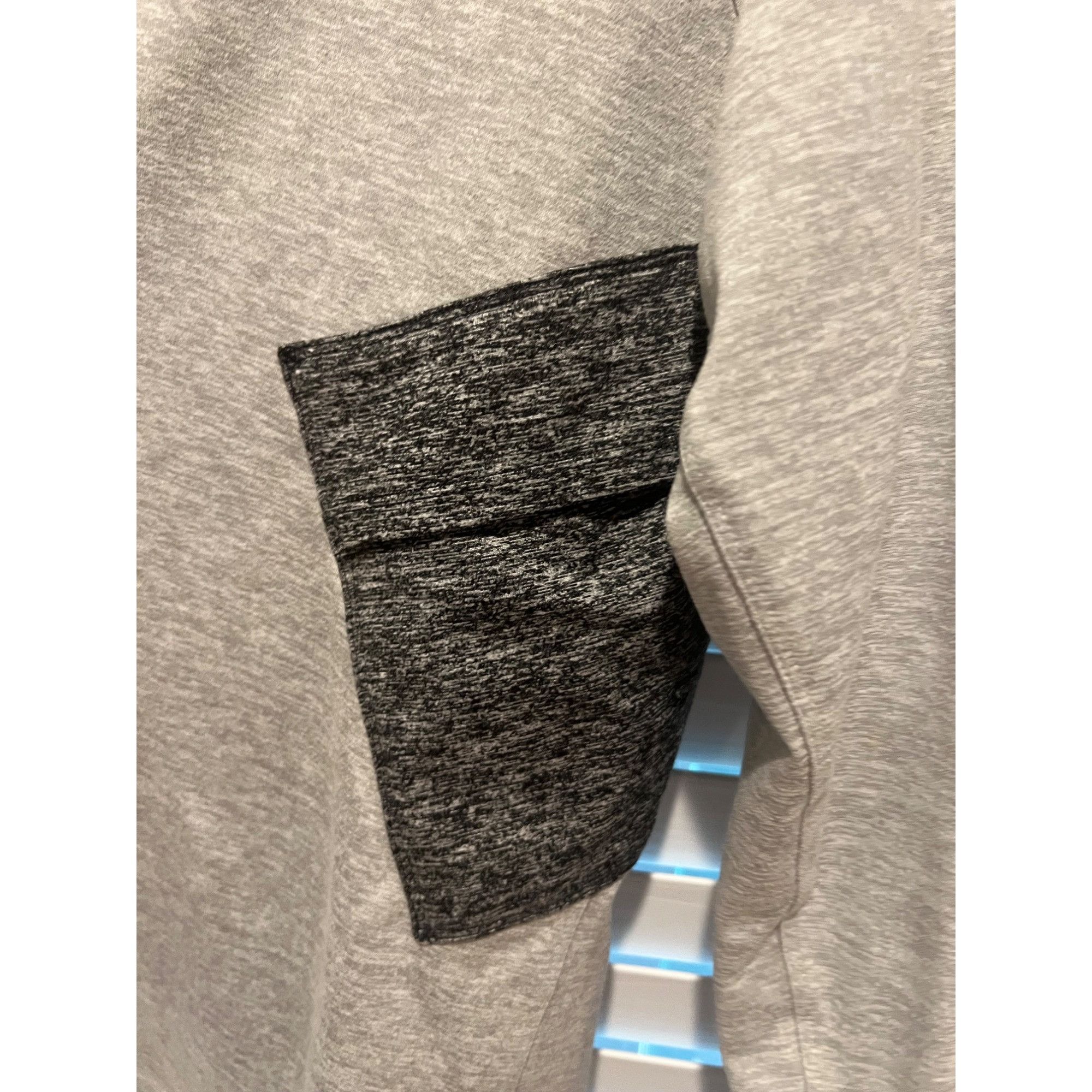 Kit and Ace Kit and Ace Long Sleeve Shirt - Size L Size US L / EU 52-54 / 3 - 2 Thumbnail