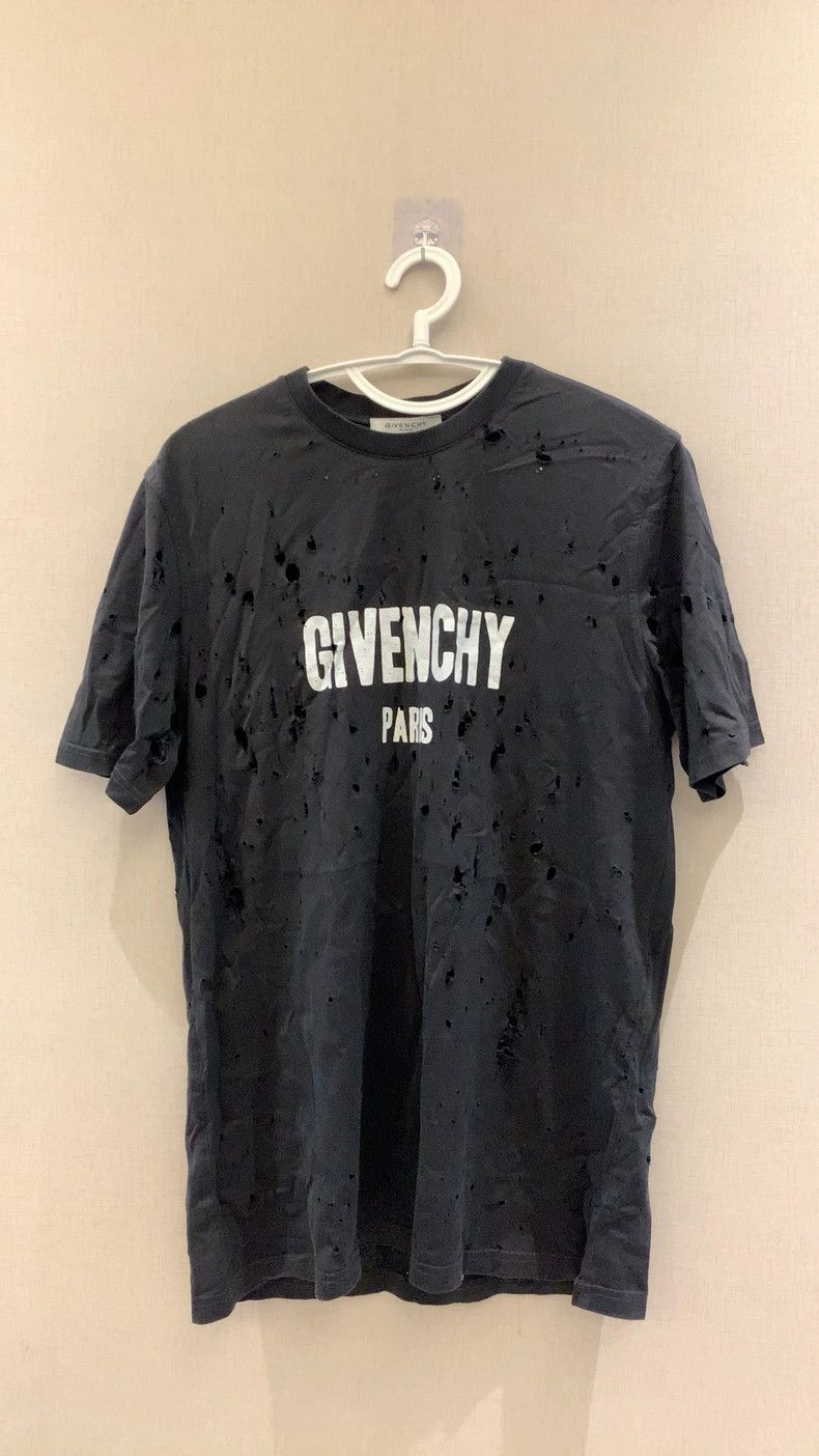 Givenchy Givenchy Big destruction short-sleeve black size xs loose Size US XS / EU 42 / 0 - 2 Thumbnail