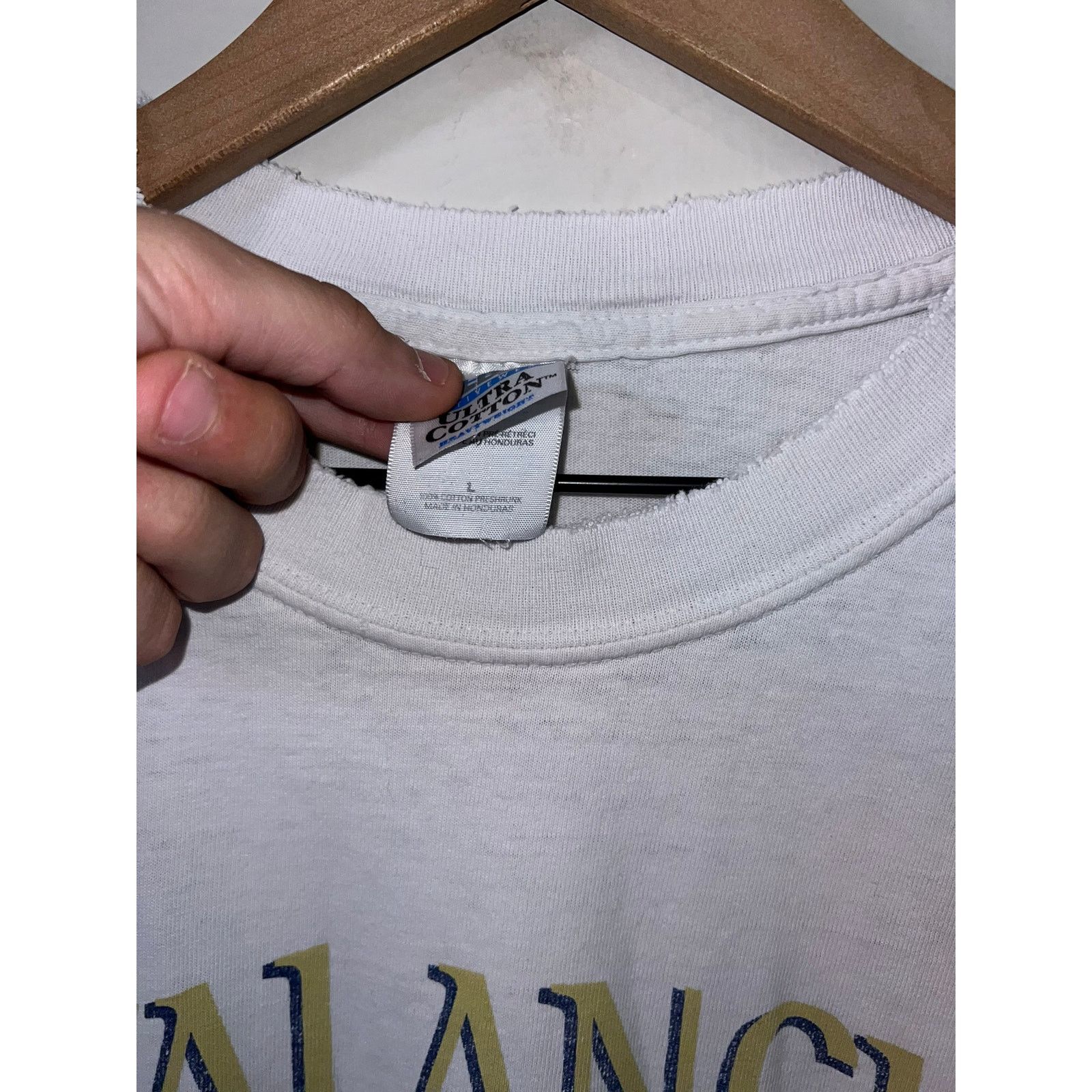 Gildan Y2K Avalanche Amber Ale White Beer Alcohol Shirt Tee 2000s L Size US L / EU 52-54 / 3 - 6 Thumbnail