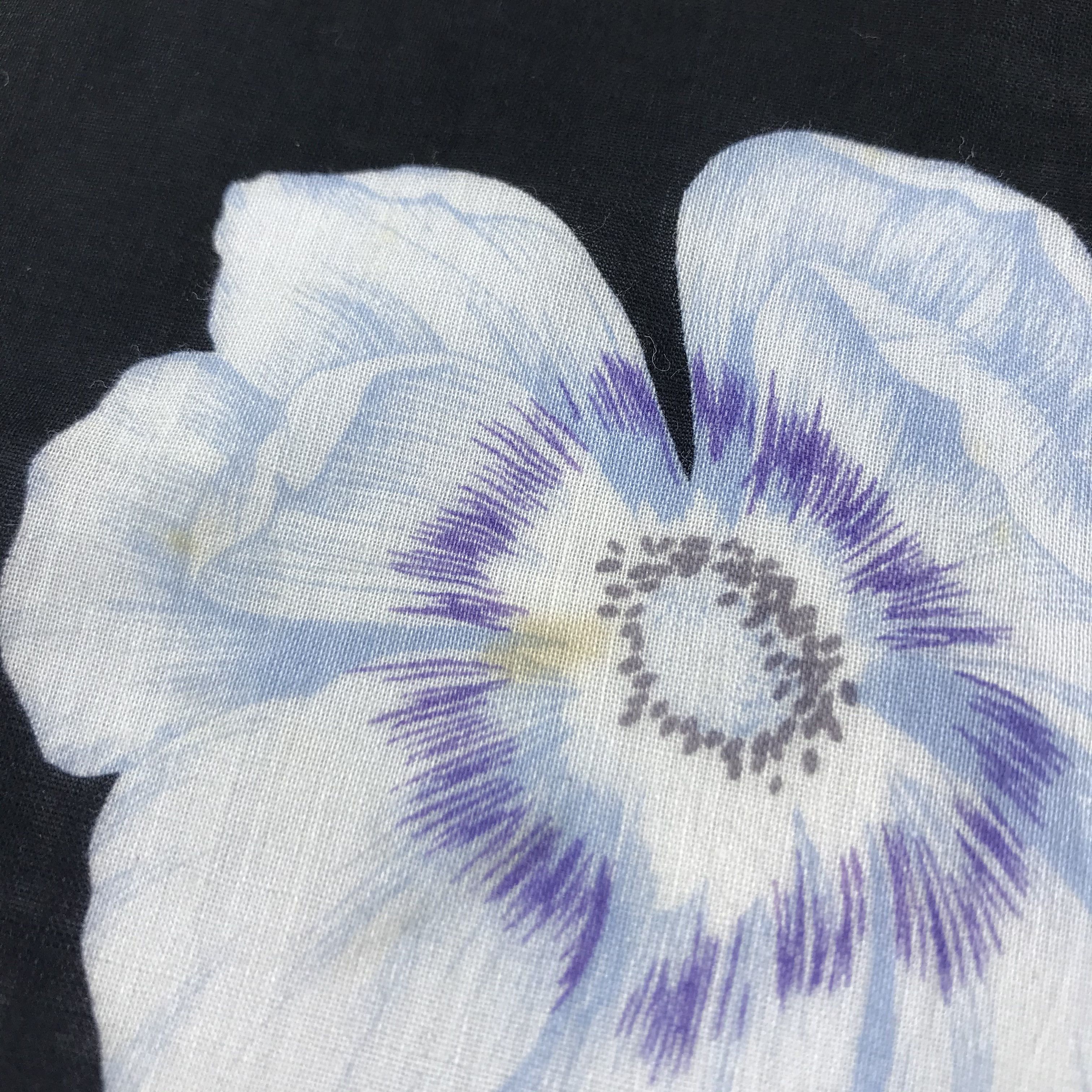 Hanae Mori Hanae Mori Floral Handkerchief Neckerchief Bandana H997 Size ONE SIZE - 5 Thumbnail