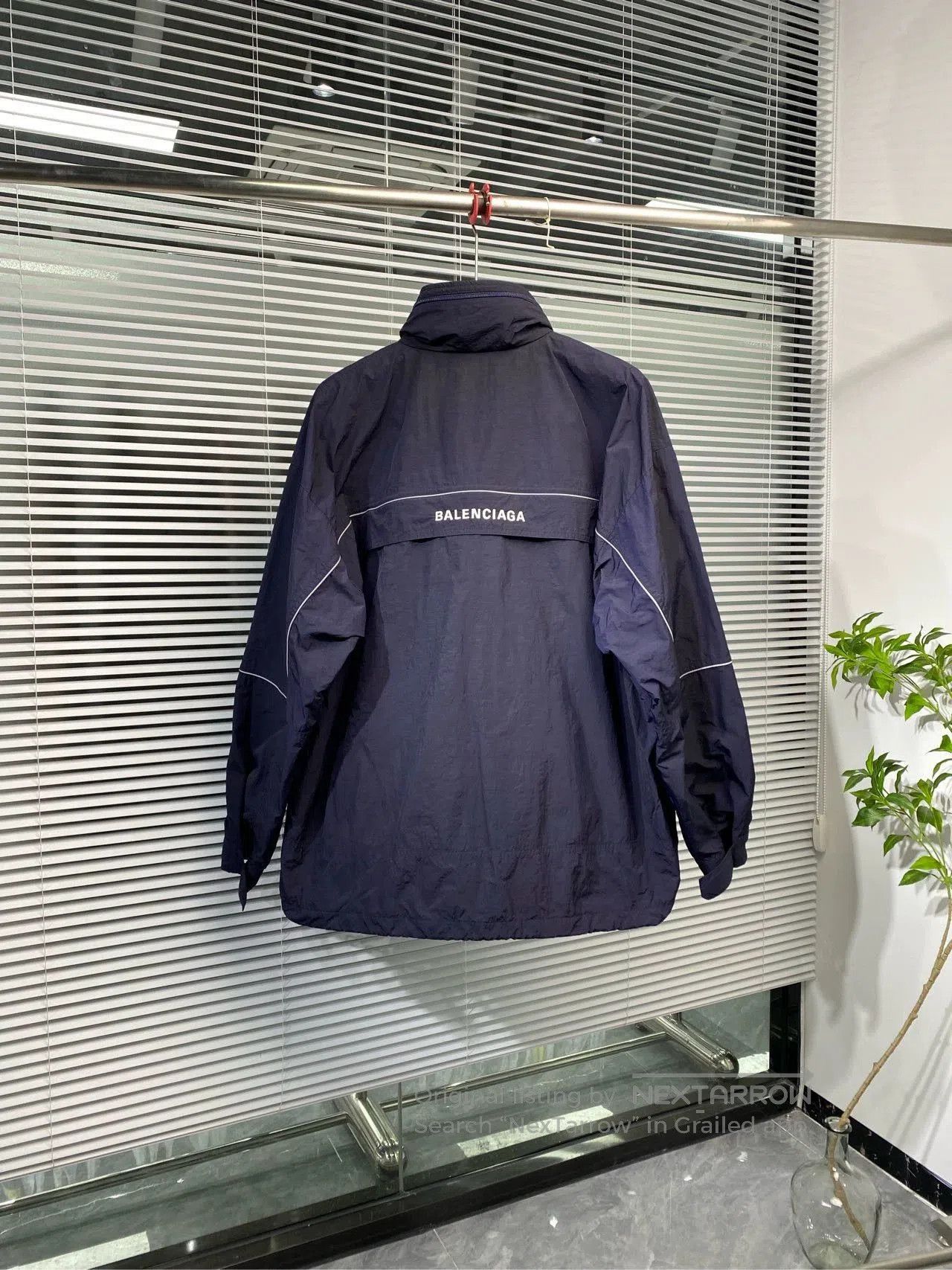 Balenciaga Balenciaga Half-Zip Logo Embroidery Jacket. Size US XL / EU 56 / 4 - 2 Thumbnail