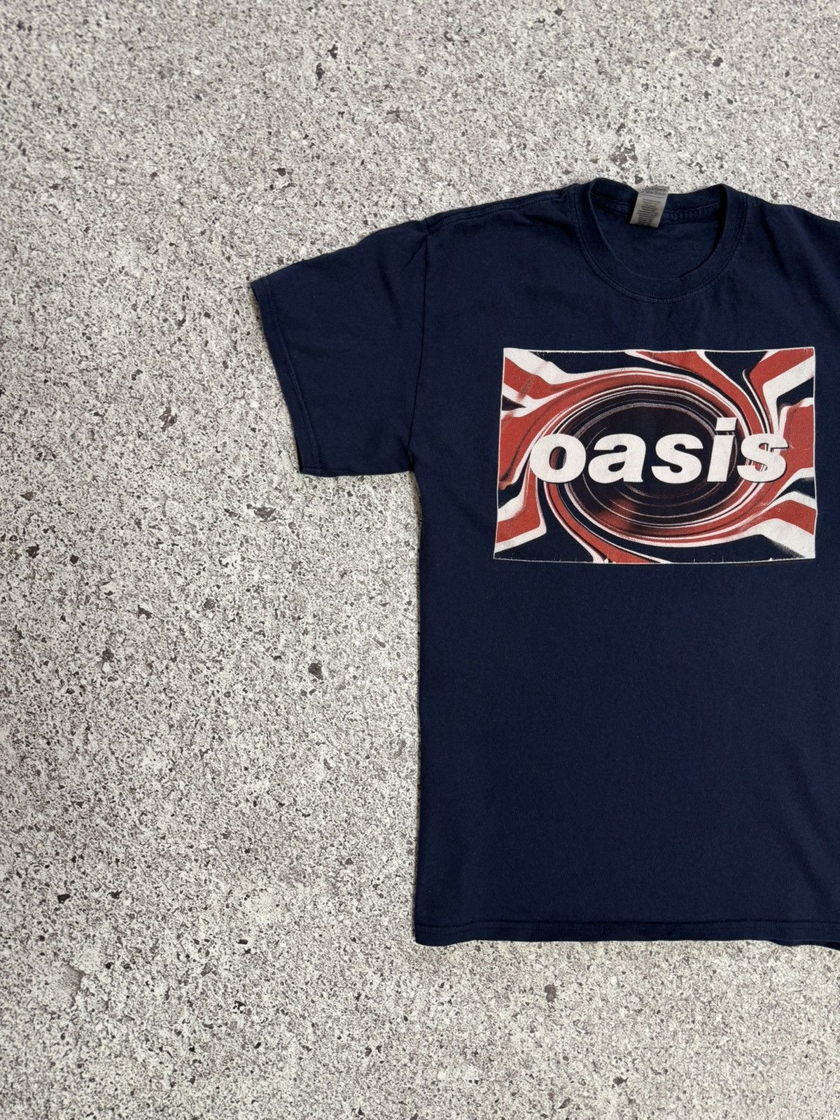 Band Tees × Vintage Vintage 2019 Oasis Box Logo England Rock Band Retro T-Shirt Size US M / EU 48-50 / 2 - 3 Thumbnail