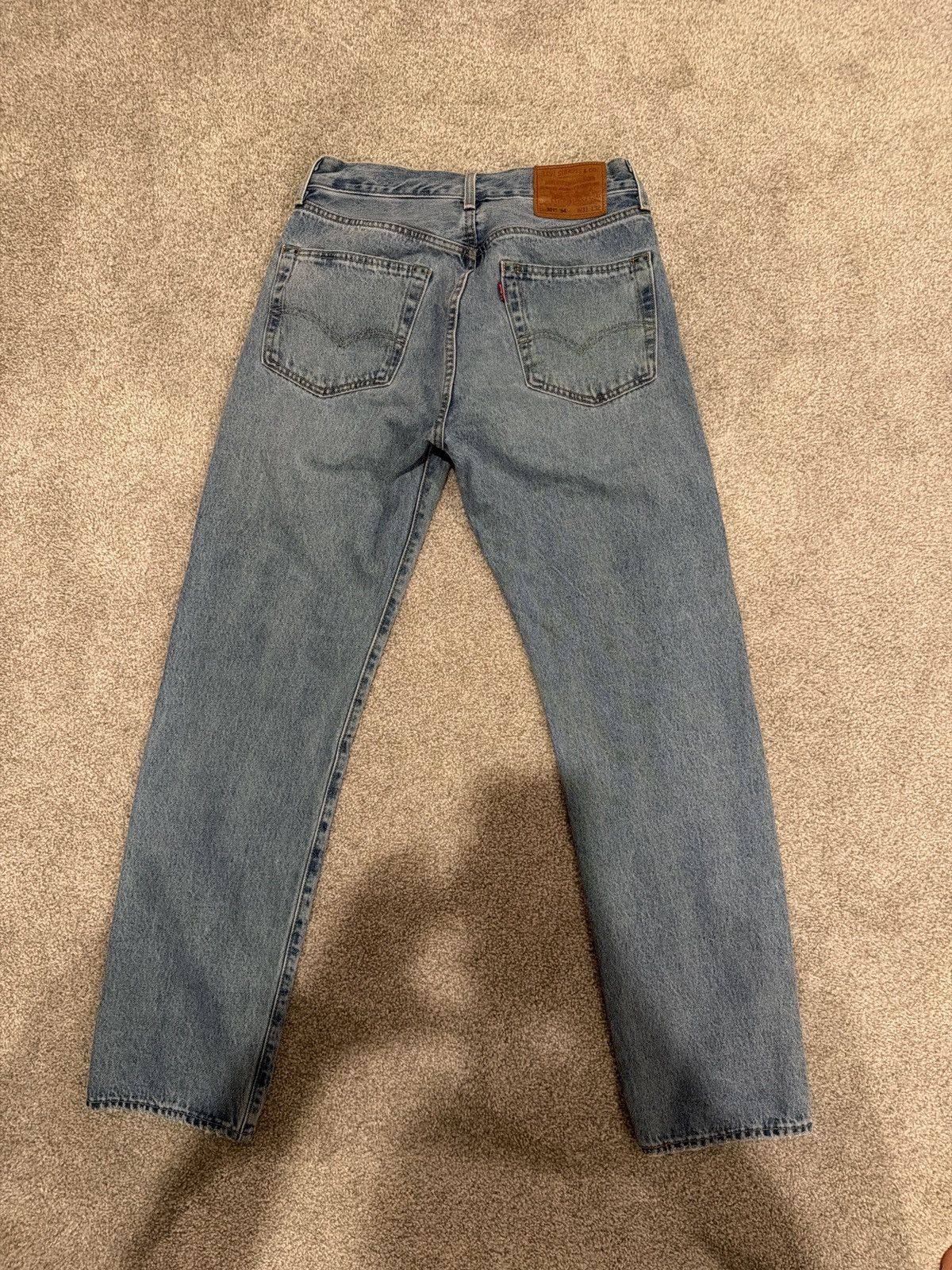 Levi's Levi’s Premium 501 ‘54 | true size 30x31 Size US 30 / EU 46 - 2 Thumbnail