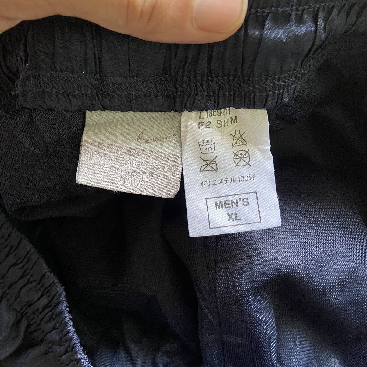 Nike Vintage Nike Swoosh Track Pants Size US 34 / EU 50 - 5 Thumbnail