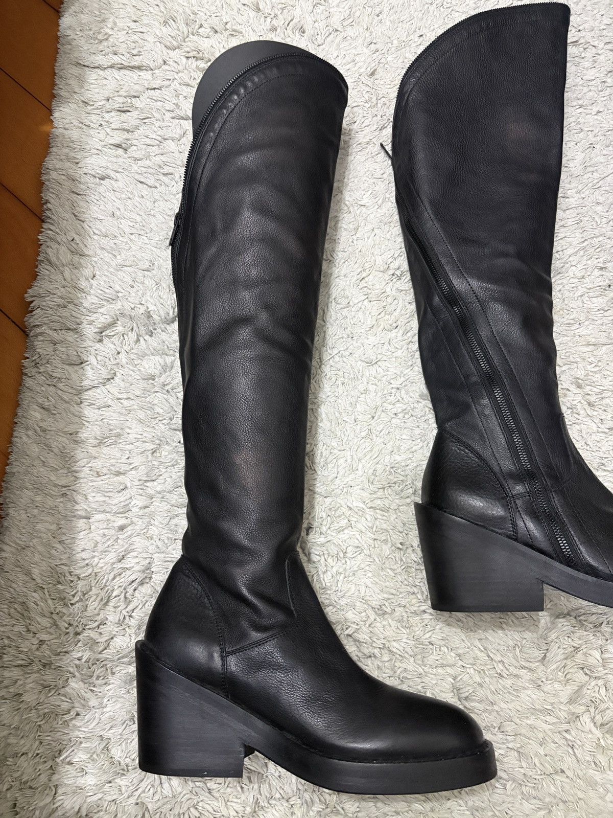Ann Demeulemeester Ann Demeulemeester 2012 Spiral Zipper Leather High Boots Size US 7 / IT 37 - 1 Thumbnail