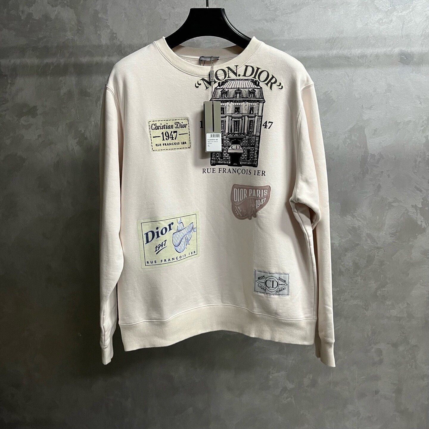 Dior Dior Retro Printed White Hoodie xl Men Size US XL / EU 56 / 4 - 1 Thumbnail