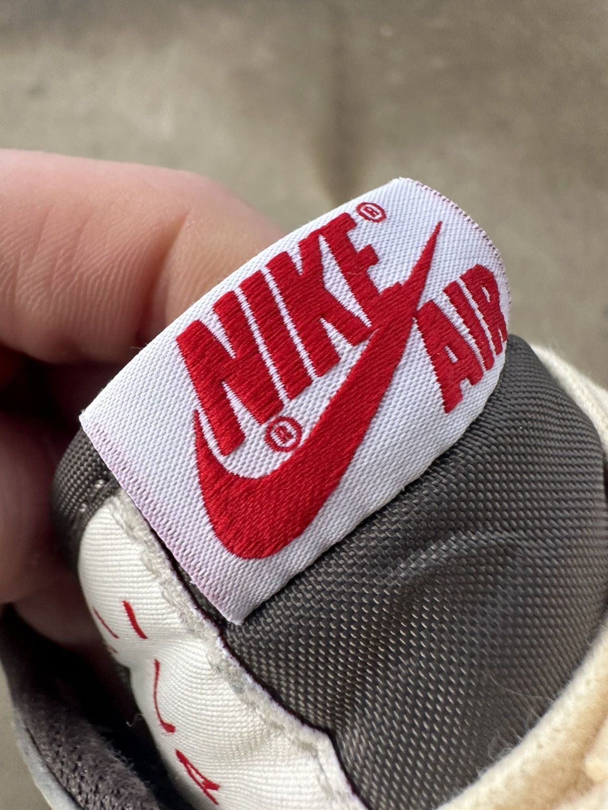 Jordan Brand Jordan 1 Retro Low OG SP Travis Scott Reverse Mocha size 8 Size US 8 / EU 41 - 7 Thumbnail