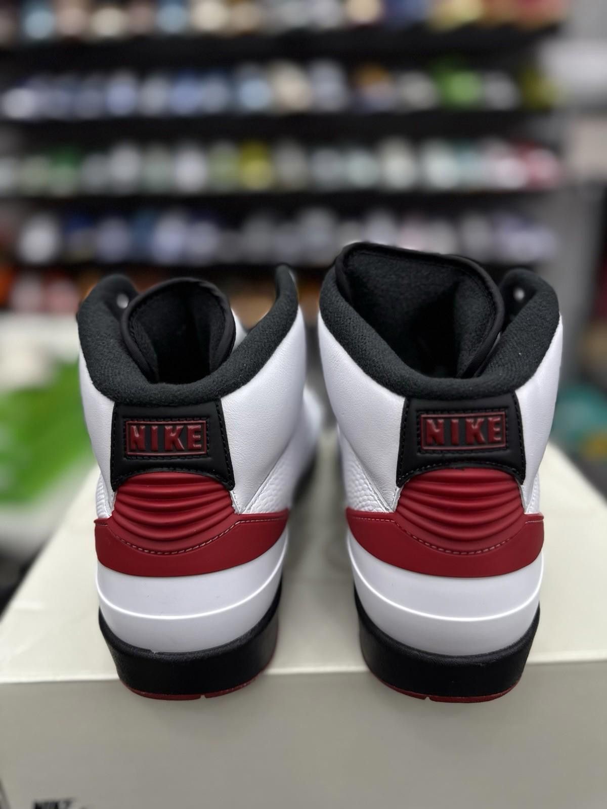 Jordan Brand Size 11 - Jordan 2 Retro Mid Chicago White Red Black Leather Size US 11 / EU 44 - 11 Thumbnail