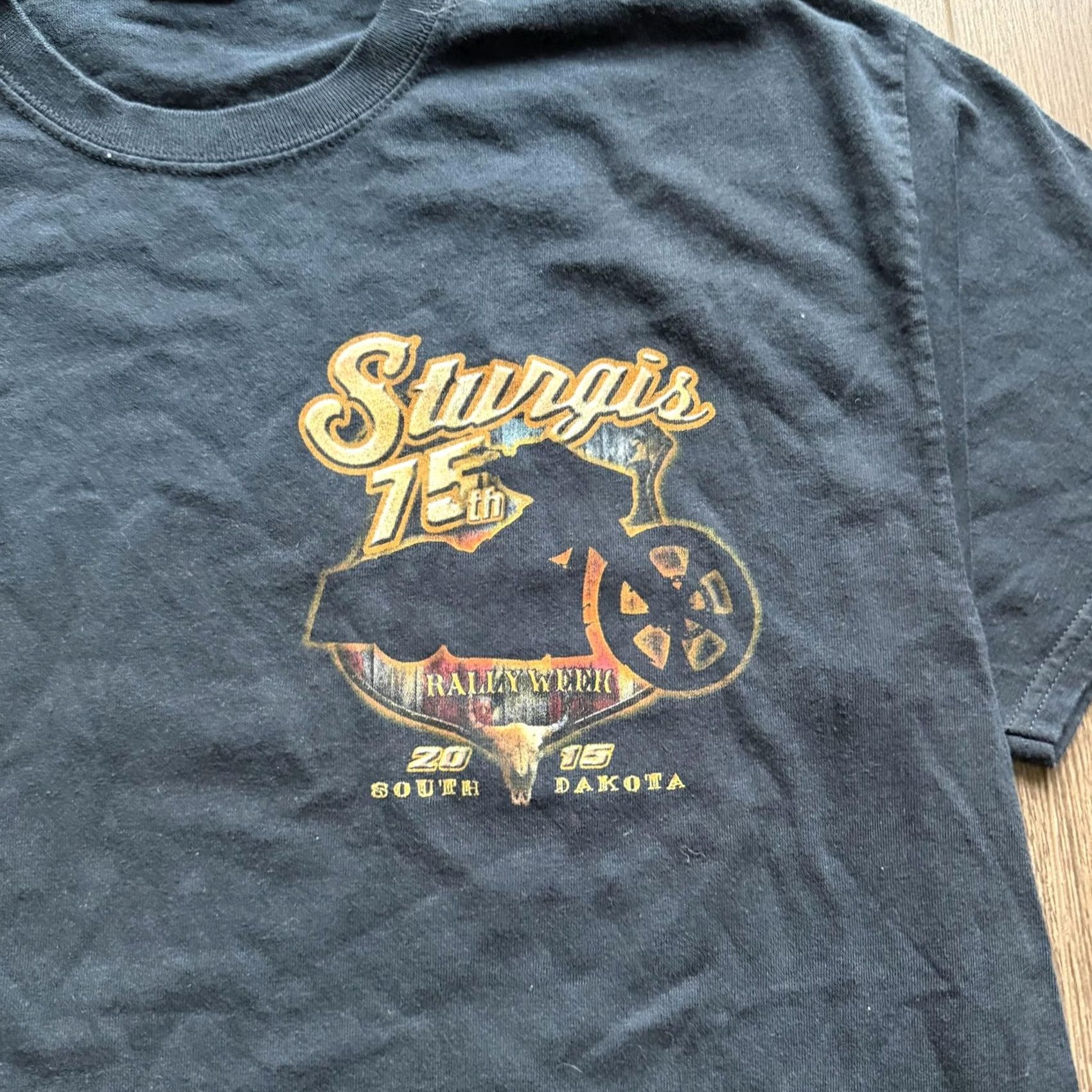 Gildan Sturgis Motorcycle Biker 75th Rally Week 2015 Shirt Mens Large Black Y2K Tee Size US L / EU 52-54 / 3 - 4 Thumbnail