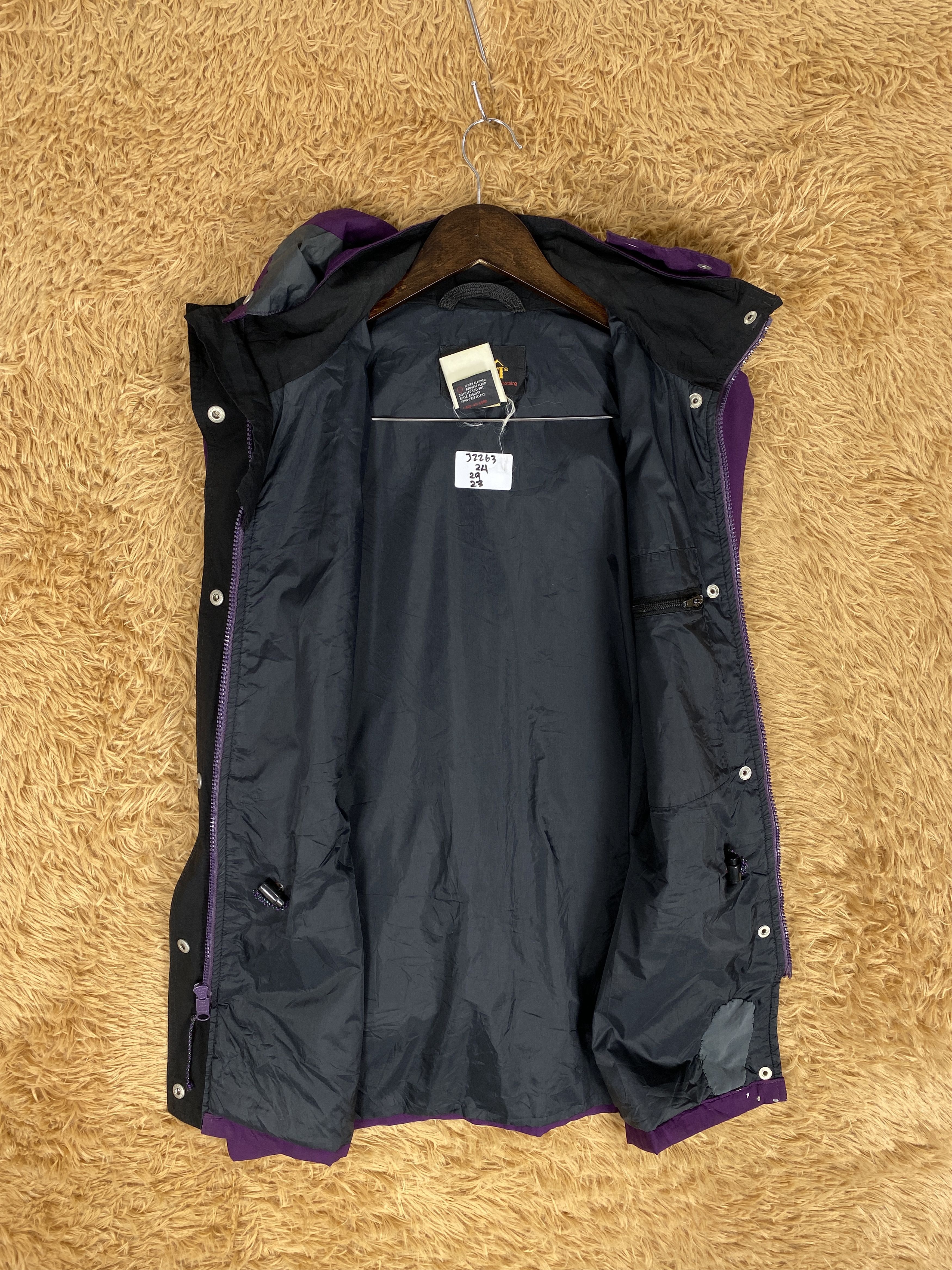 Goretex Vintage Gore-Tex Hoodie Jacket J2263 Size US M / EU 48-50 / 2 - 8 Thumbnail