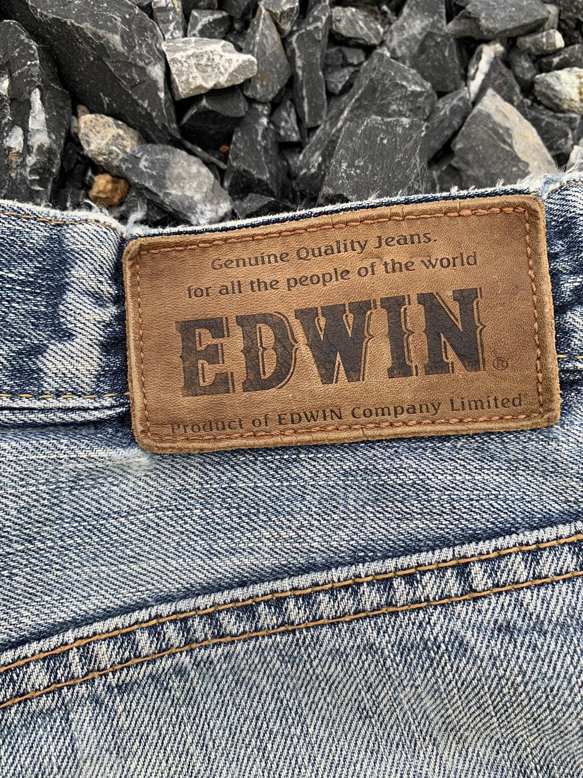 Other VINTAGE EDWIN 505V SELVEDGE FADED JAPANESE DISTRESSED DENIM Size US 38 / EU 54 - 14 Thumbnail