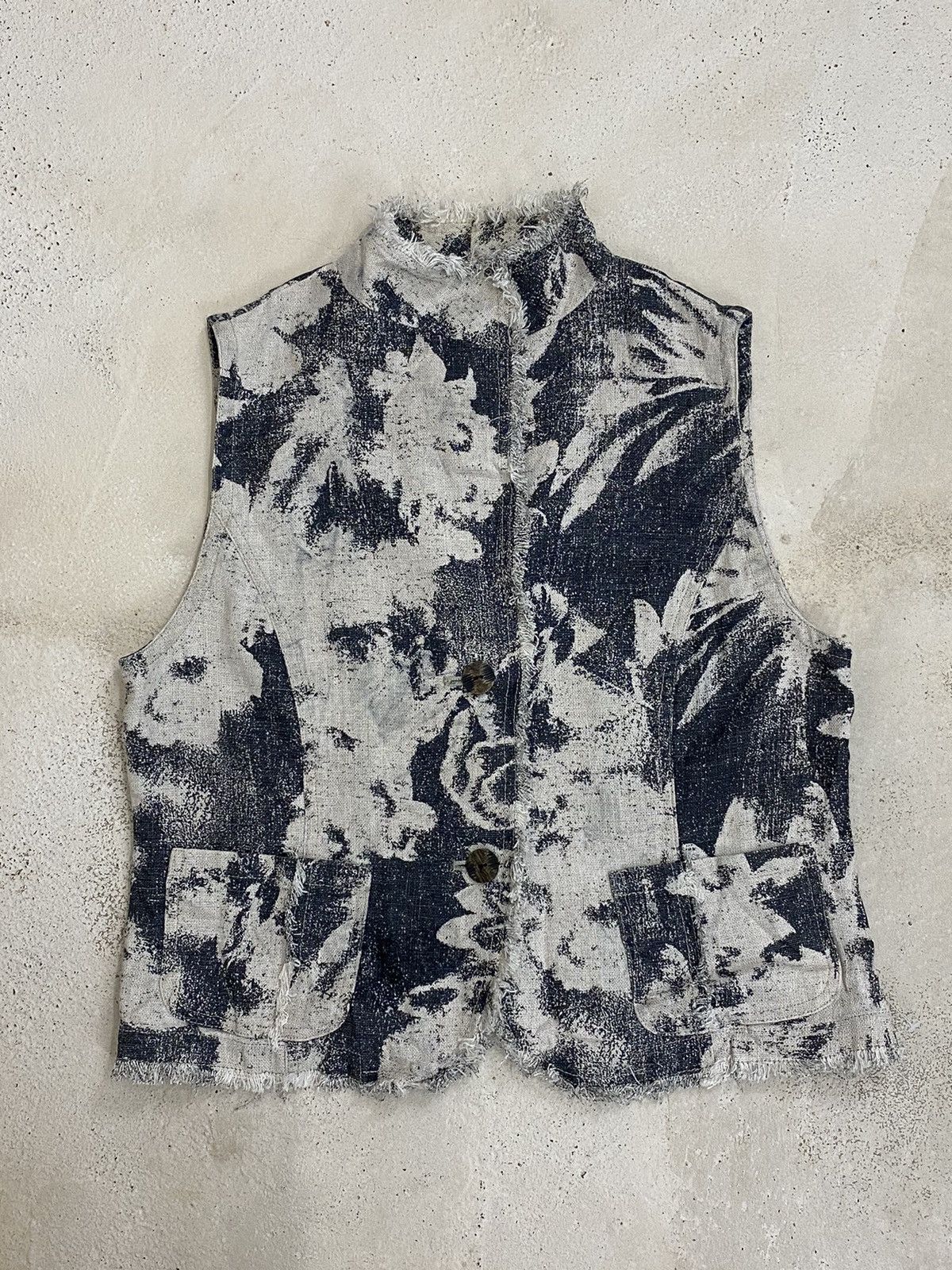 If Six Was Nine × Japanese Brand × Le Grande Bleu (L.G.B.) Vintage Vests AL Bacher Japan Brand Art Floral Sackcloth Size US S / EU 44-46 / 1 - 1 Thumbnail