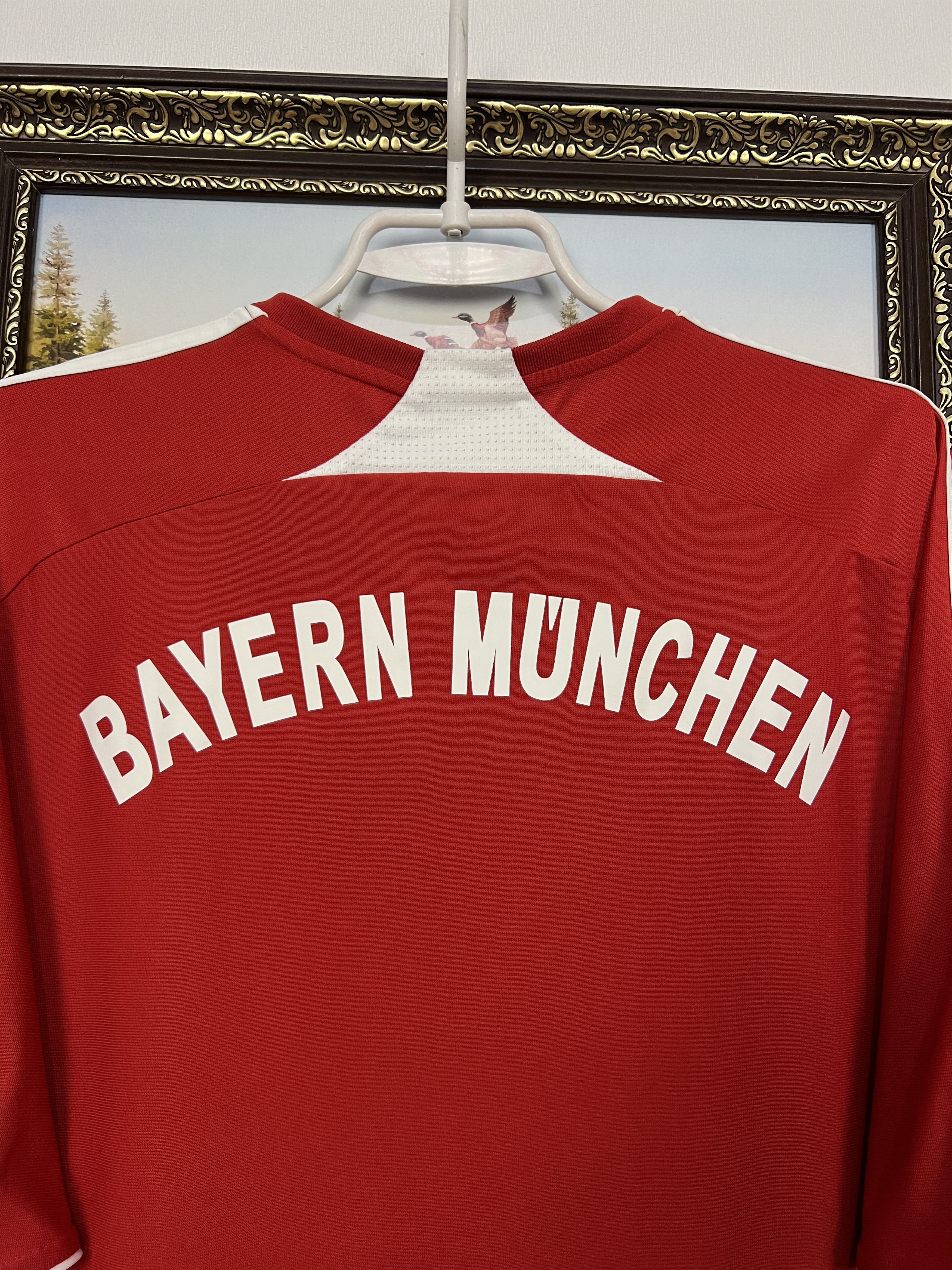 Adidas Bayern Munich Home football shirt 2007 Soccer Adidas Size US XL / EU 56 / 4 - 13 Thumbnail