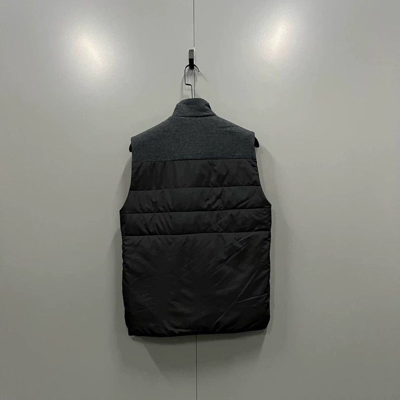 Louis Vuitton Louis Vuitton Black Patchwork Down Vest Size US S / EU 44-46 / 1 - 2 Thumbnail